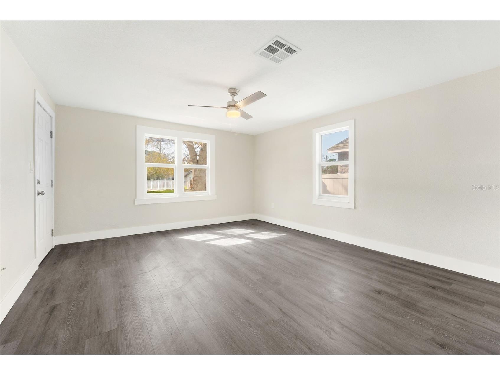 3457 50th Avenue N Saint Petersburg FL 33714 TB8480675 image7