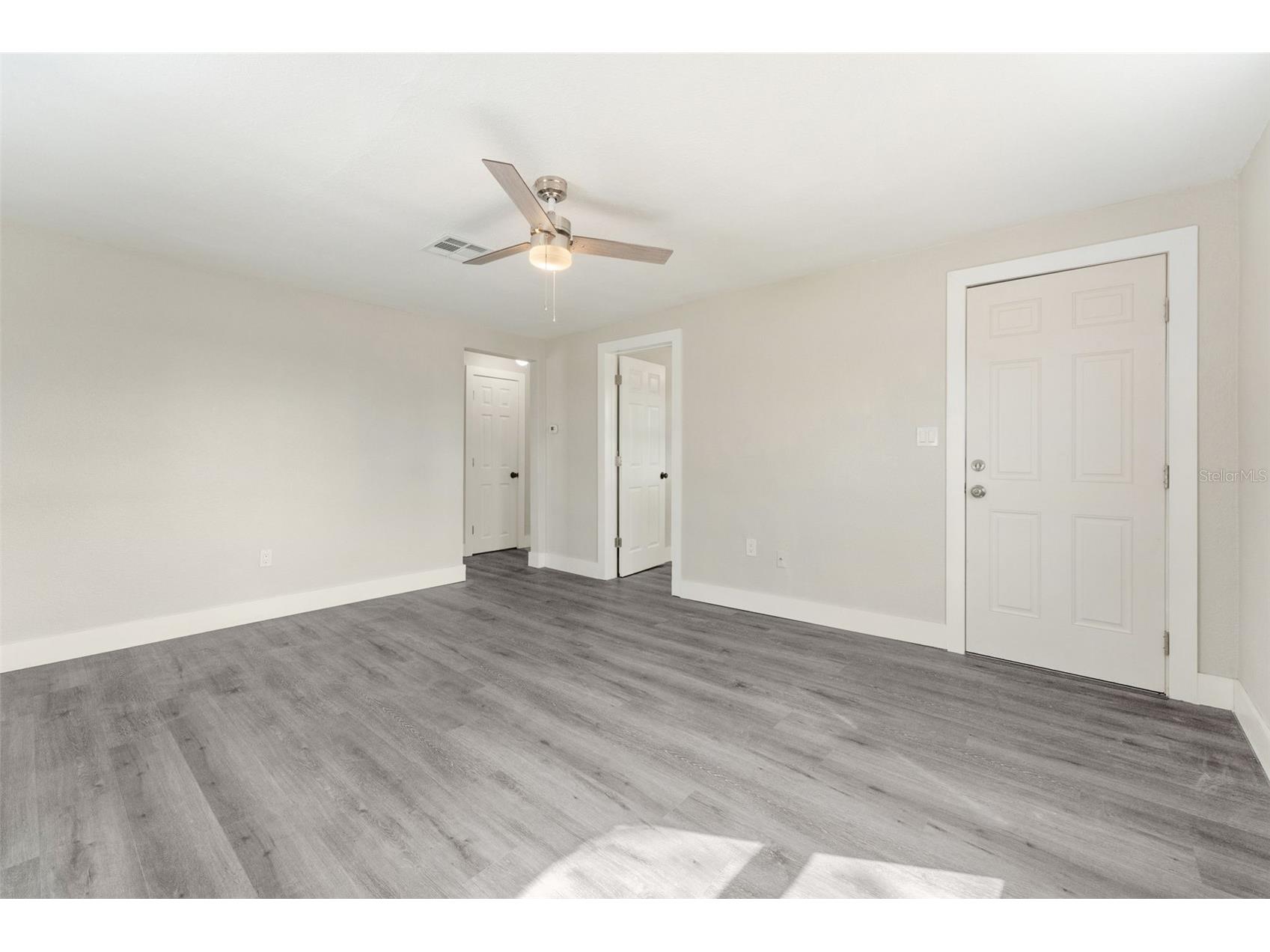 3457 50th Avenue N Saint Petersburg FL 33714 TB8480675 image8