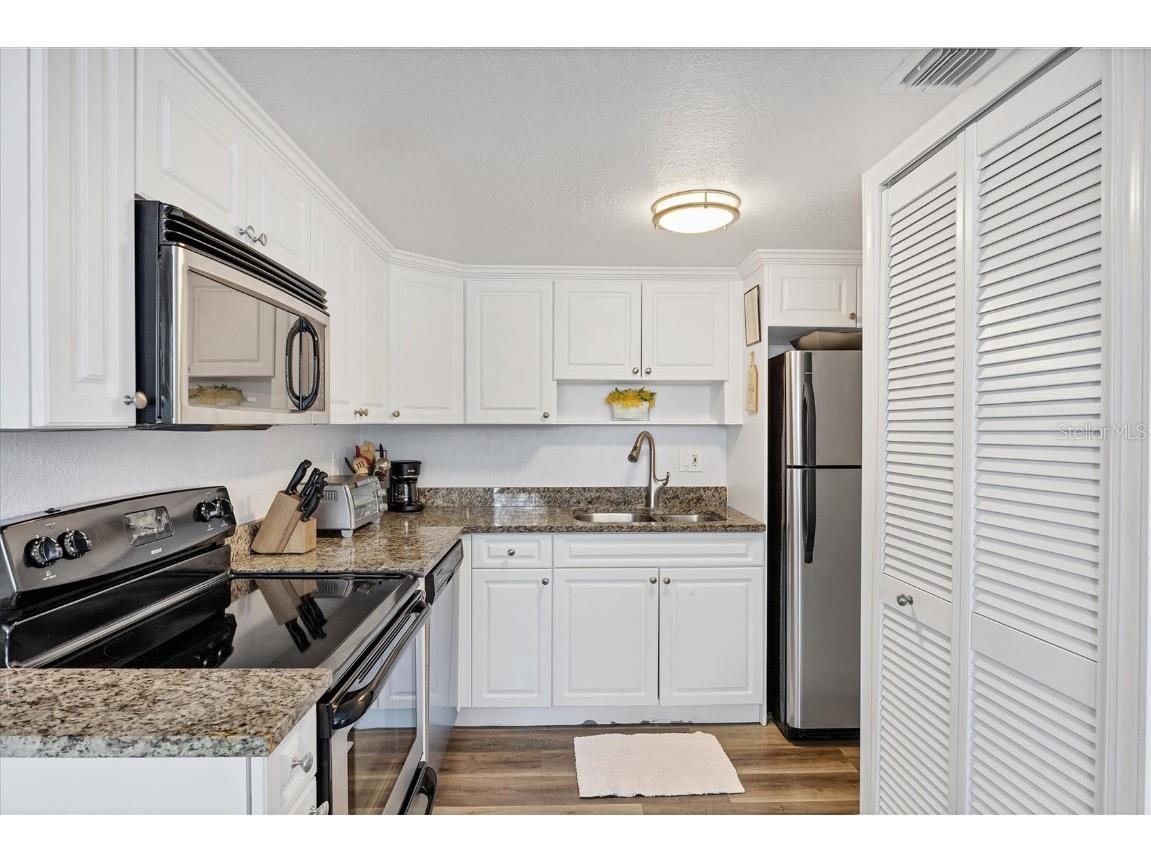 3457 Clark Road #156 Sarasota FL 34231 A4646309 image7