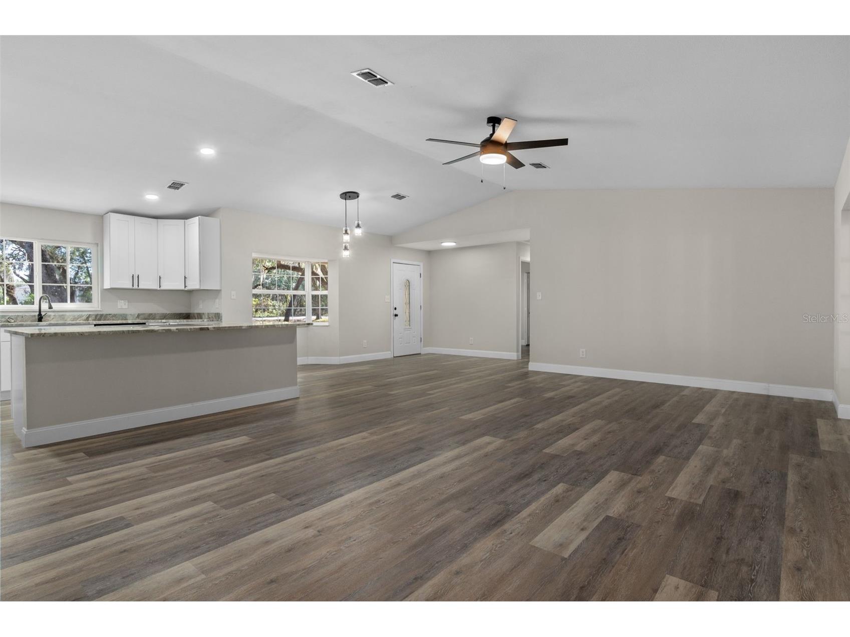 34575 Orchid Parkway Dade City FL 33523 - LAKE ELIZABETH AND LAKE GENEVA W7885394 image15