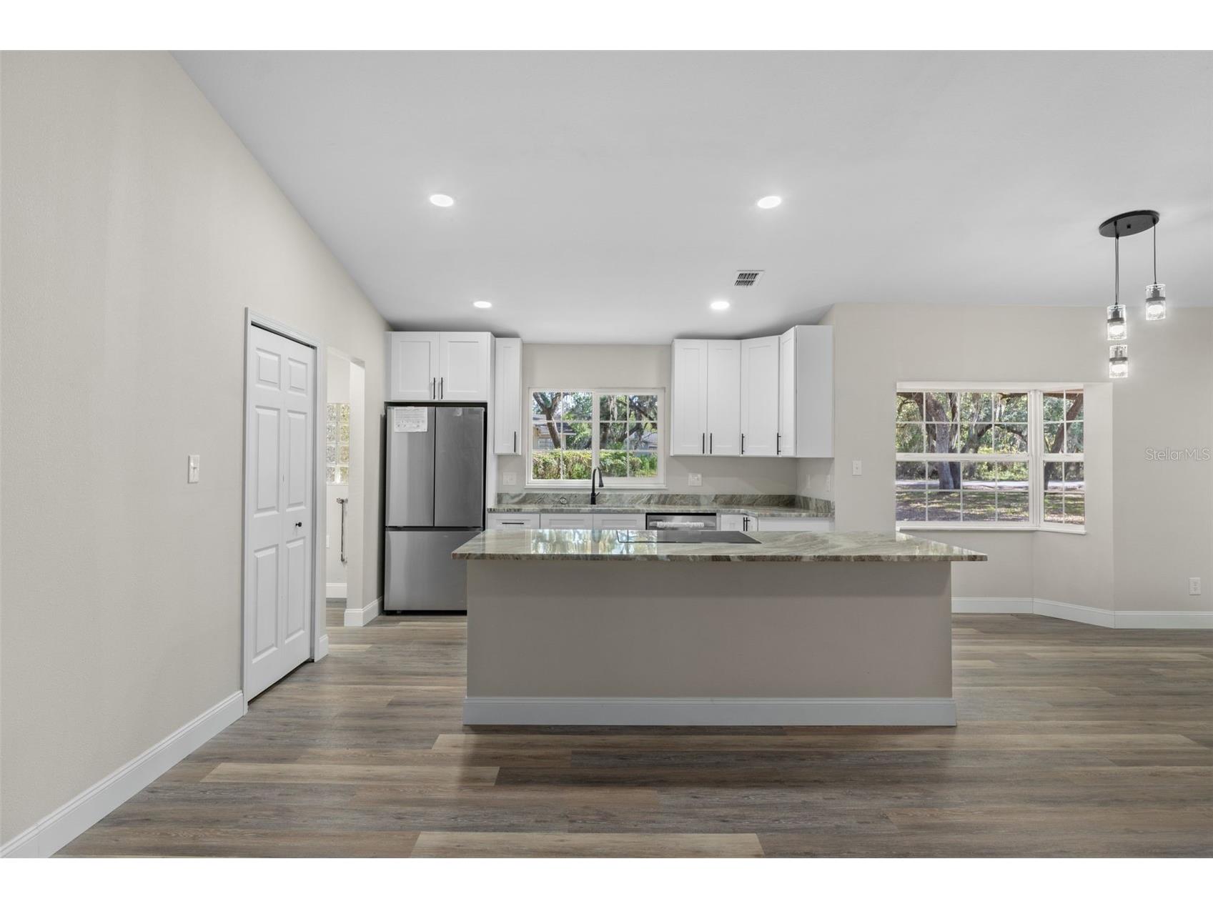 34575 Orchid Parkway Dade City FL 33523 - LAKE ELIZABETH AND LAKE GENEVA W7885394 image17