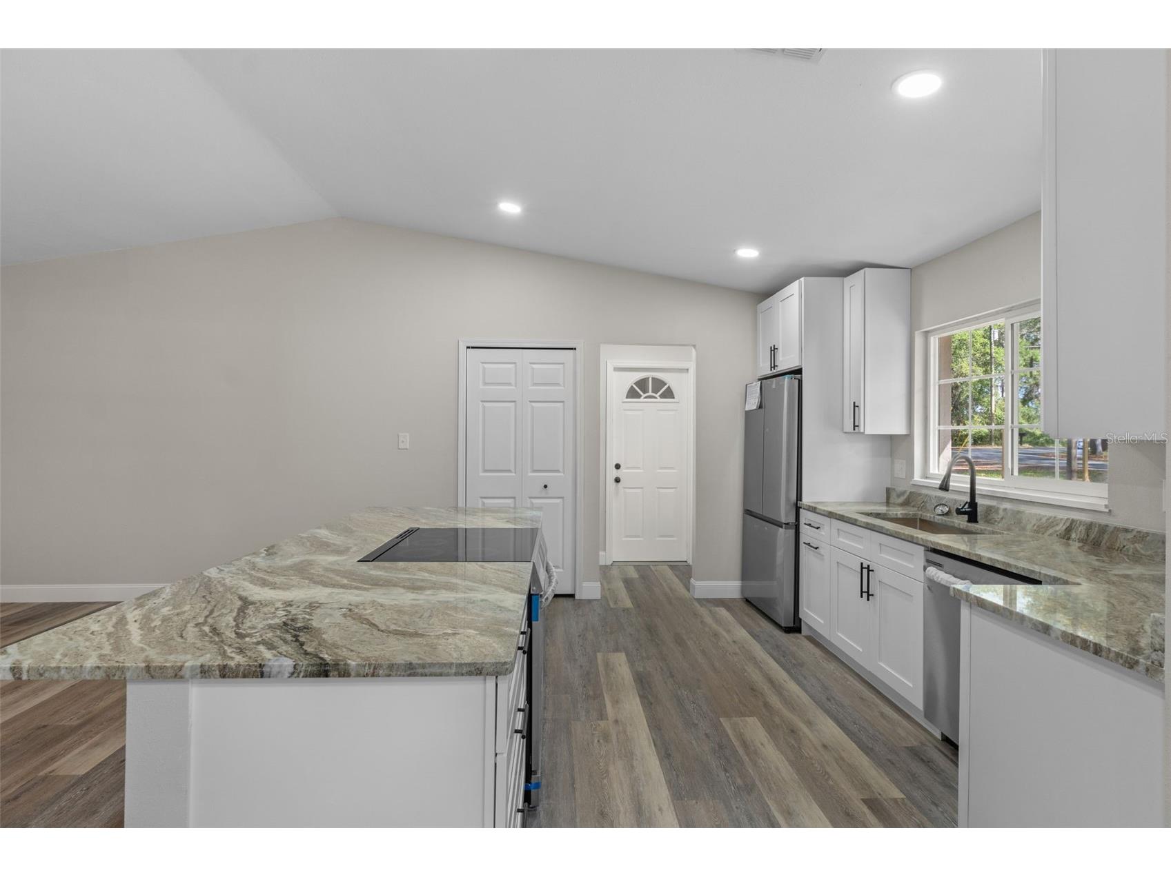 34575 Orchid Parkway Dade City FL 33523 - LAKE ELIZABETH AND LAKE GENEVA W7885394 image19