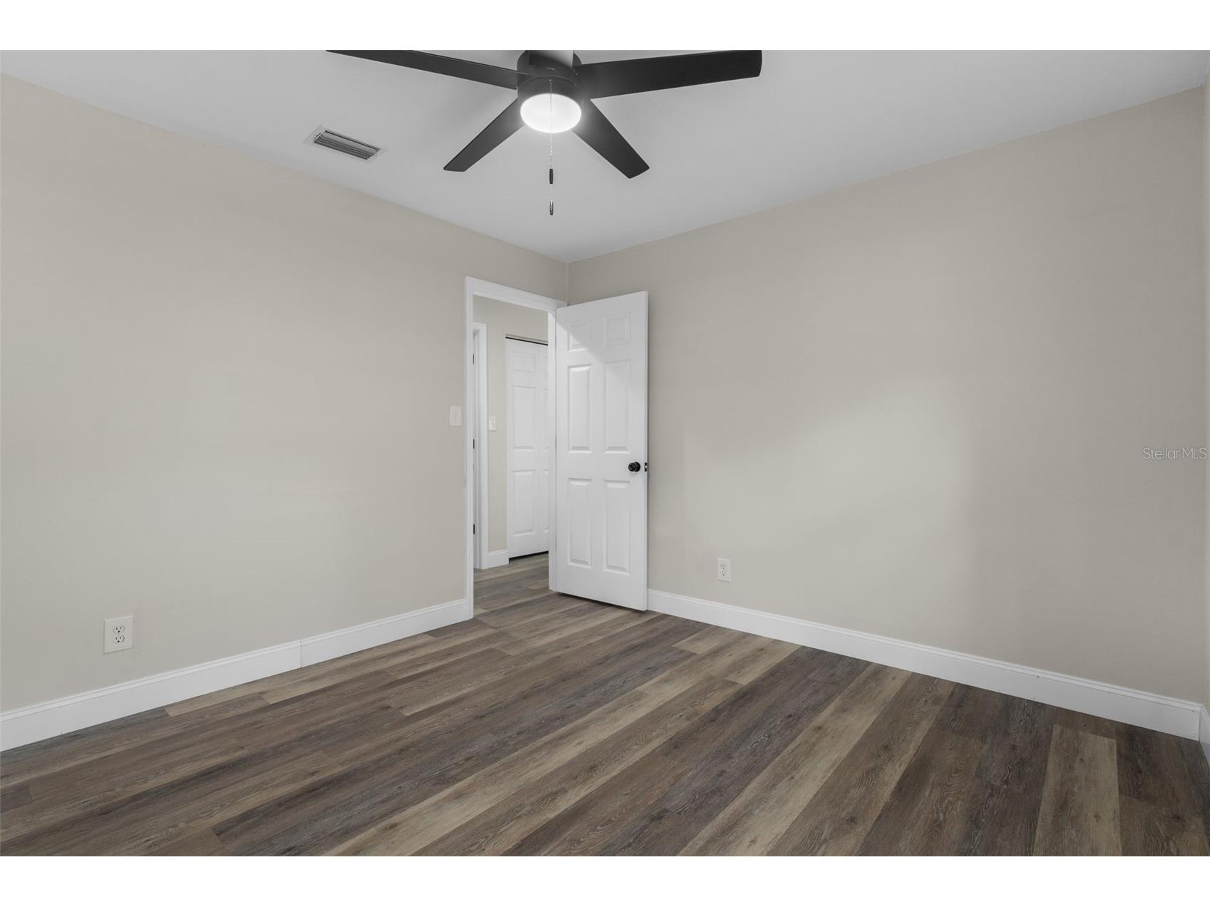 34575 Orchid Parkway Dade City FL 33523 - LAKE ELIZABETH AND LAKE GENEVA W7885394 image26