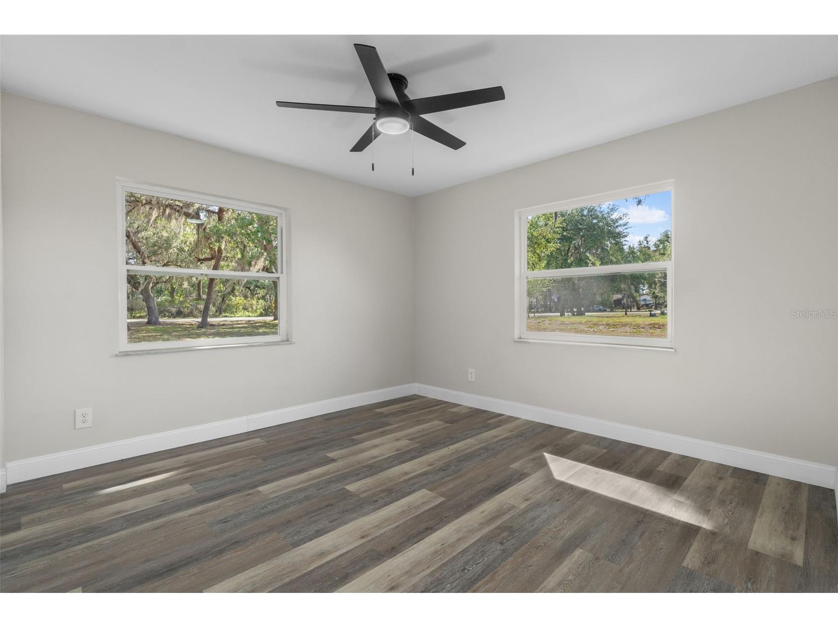 34575 Orchid Parkway Dade City FL 33523 - LAKE ELIZABETH AND LAKE GENEVA W7885394 image27
