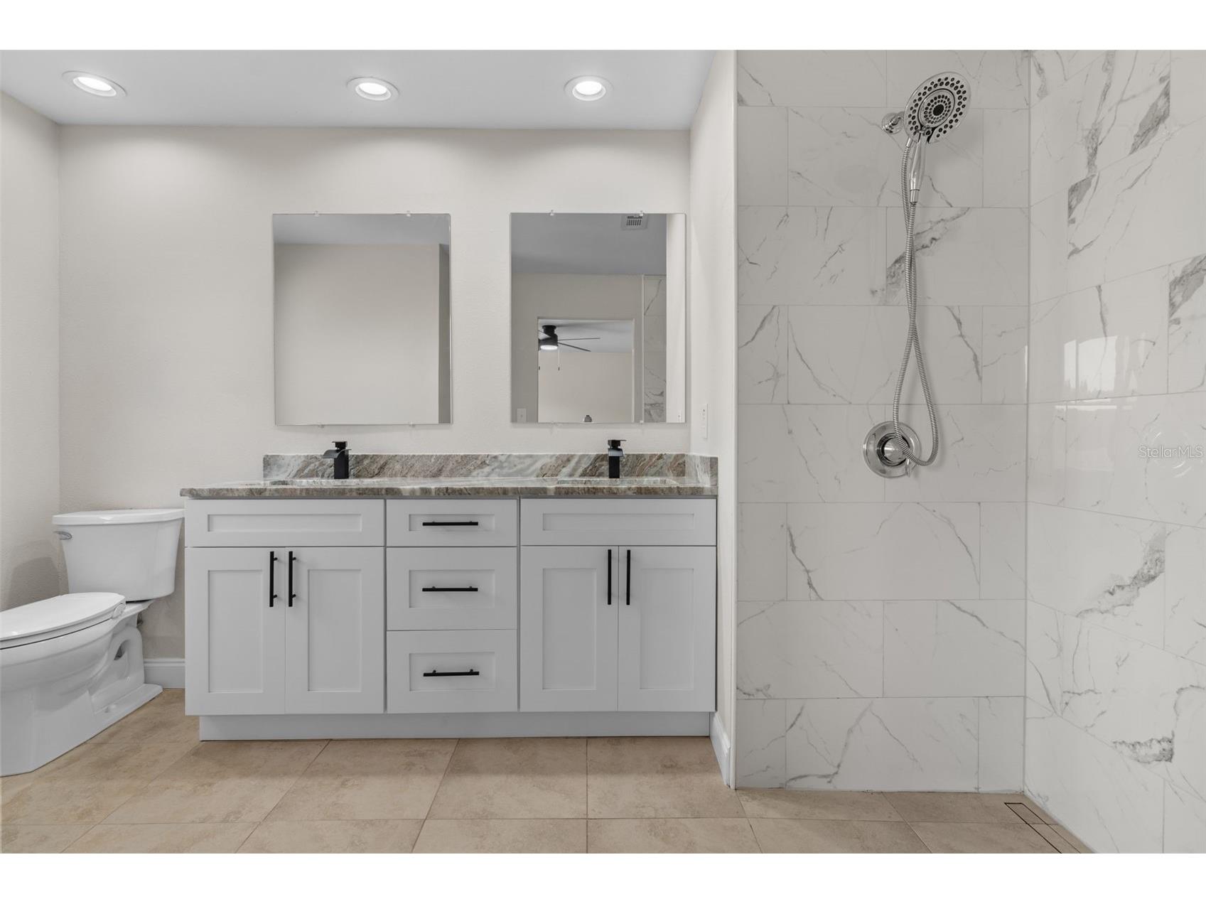 34575 Orchid Parkway Dade City FL 33523 - LAKE ELIZABETH AND LAKE GENEVA W7885394 image32