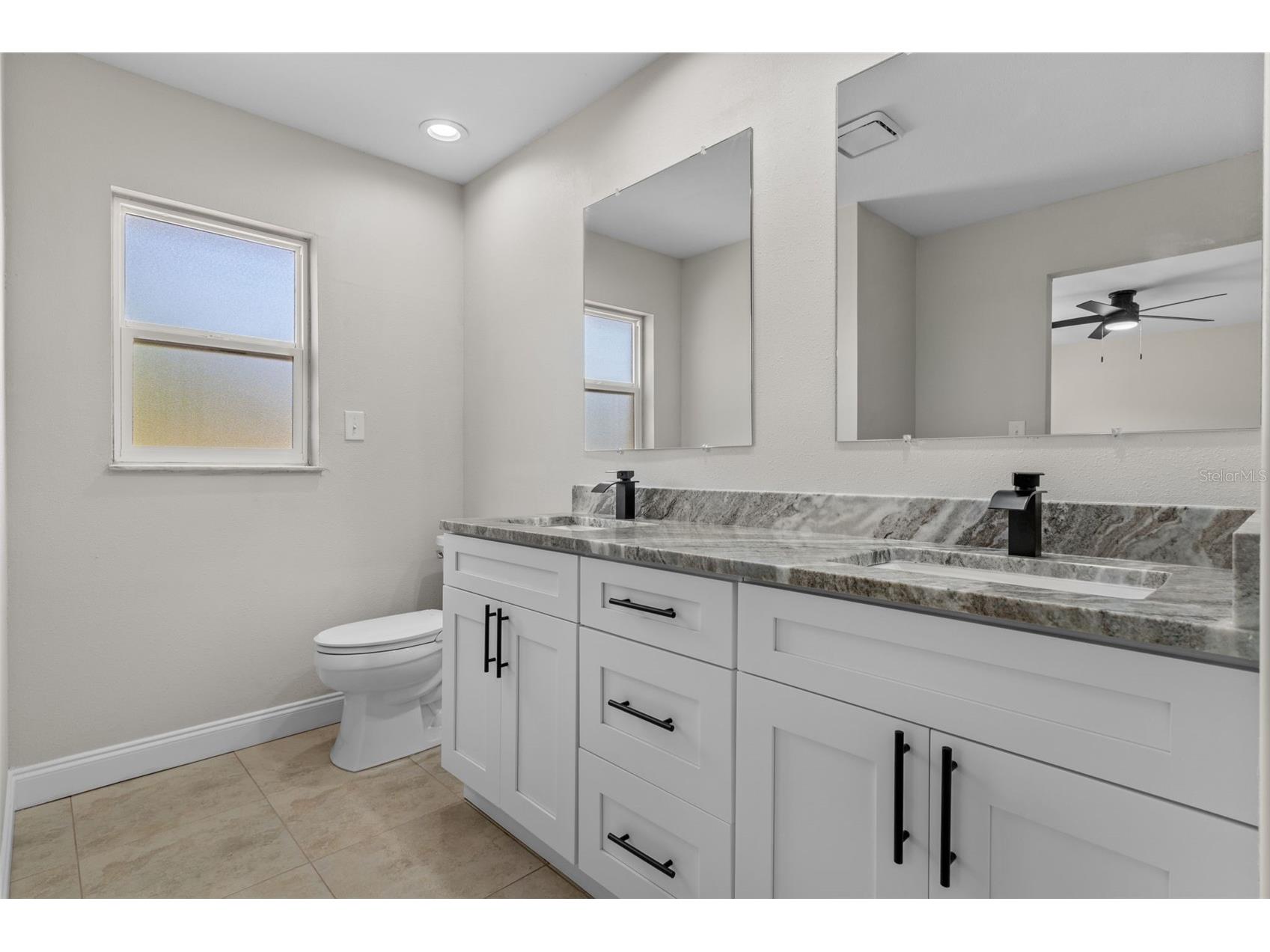 34575 Orchid Parkway Dade City FL 33523 - LAKE ELIZABETH AND LAKE GENEVA W7885394 image33