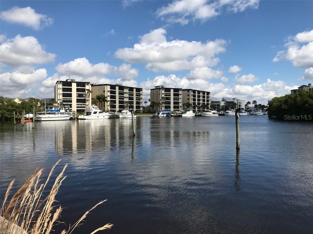 3458 Hancock Bridge Parkway #133 North Fort Myers FL 33903 - CALOOSAHATCHEE RIVER A4572981 image1