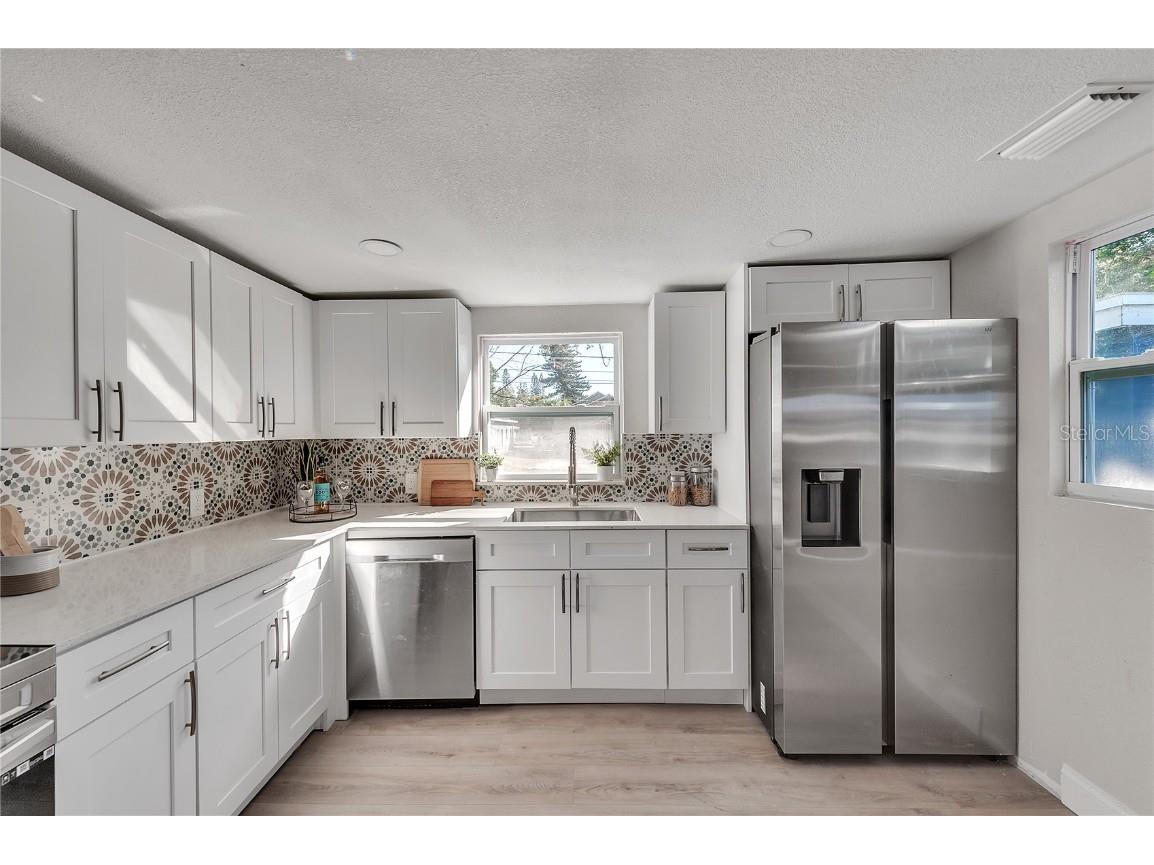 3458 Queensboro Avenue S Saint Petersburg FL 33711 O6330045 image12