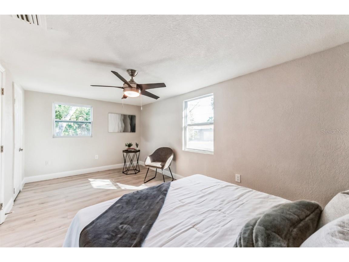 3458 Queensboro Avenue S Saint Petersburg FL 33711 O6330045 image16