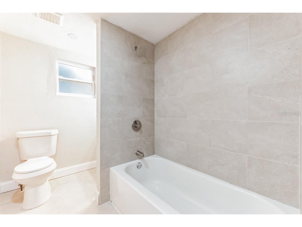 3458 Queensboro Avenue S Saint Petersburg FL 33711 O6330045 image19