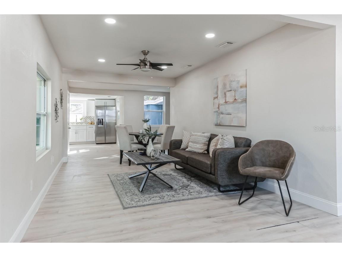 3458 Queensboro Avenue S Saint Petersburg FL 33711 O6330045 image7