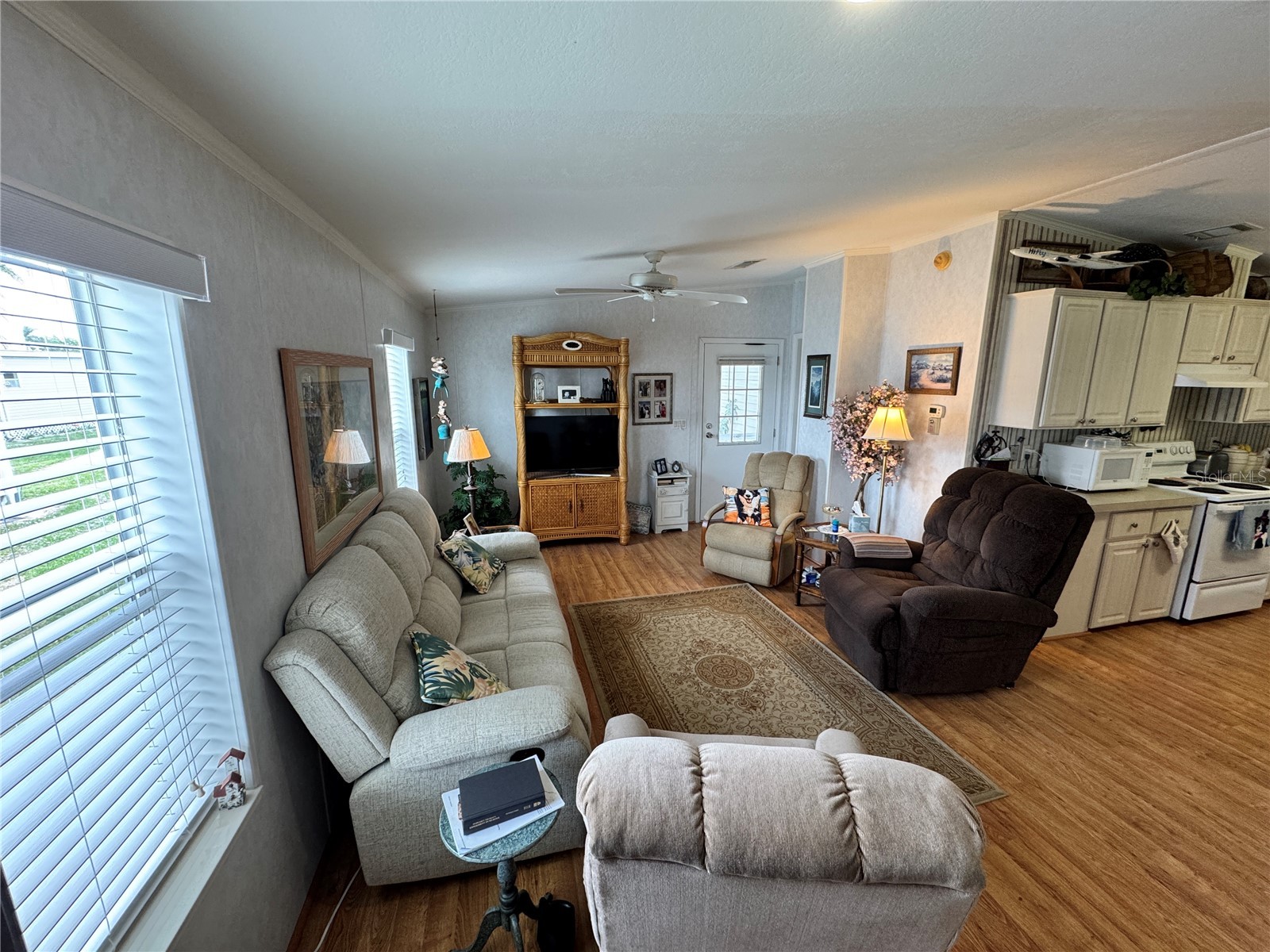 346 Andros Drive Sarasota FL 34233 A4691142 image7
