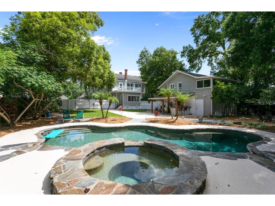 346 E Kaley Street Orlando FL 32806 O6092119 image1