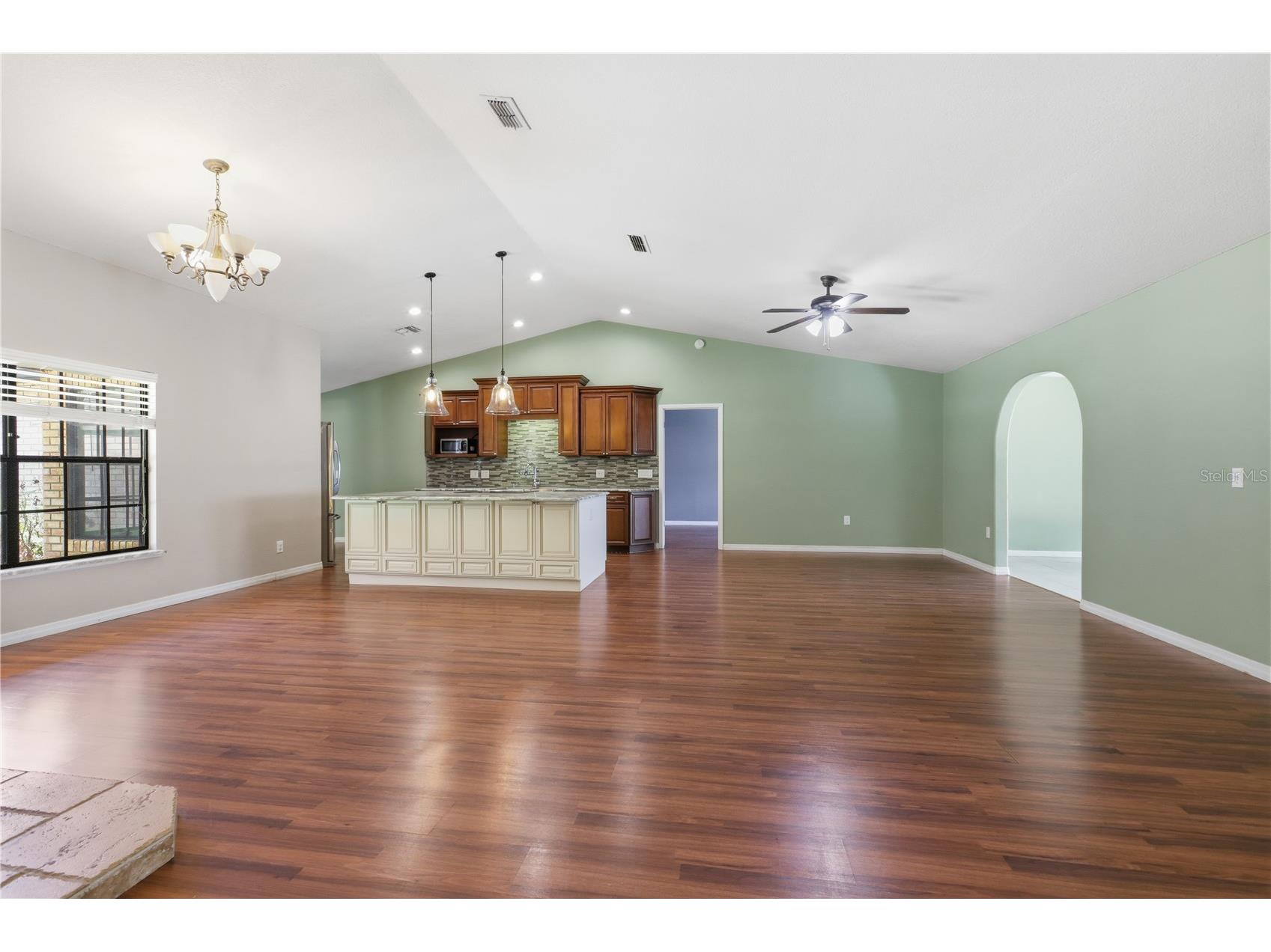346 Riviera Drive Debary FL 32713 V4949692 image11