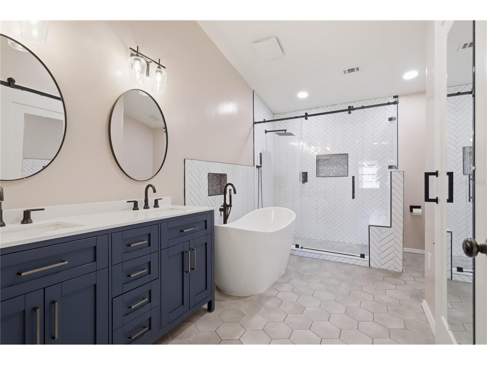 346 Riviera Drive Debary FL 32713 V4949692 image24