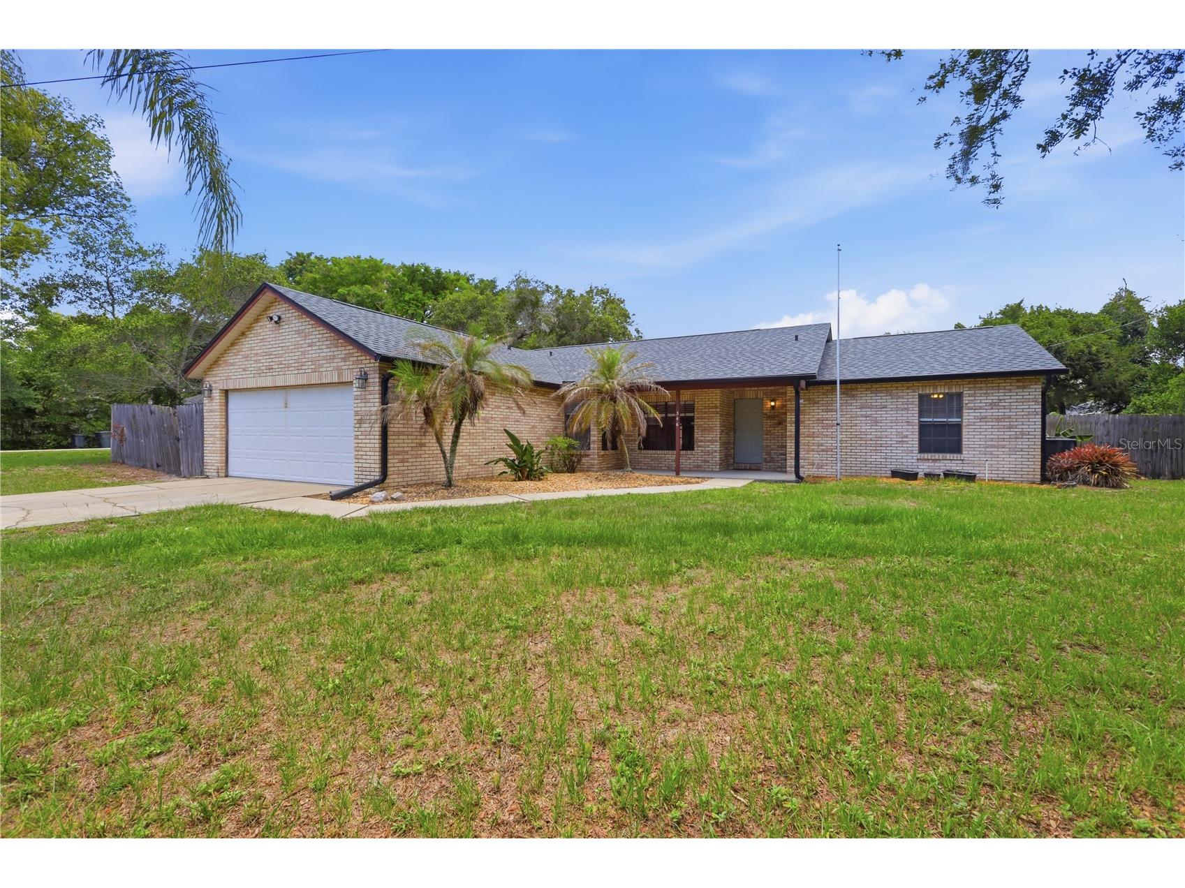 346 Riviera Drive Debary FL 32713 V4949692 image3