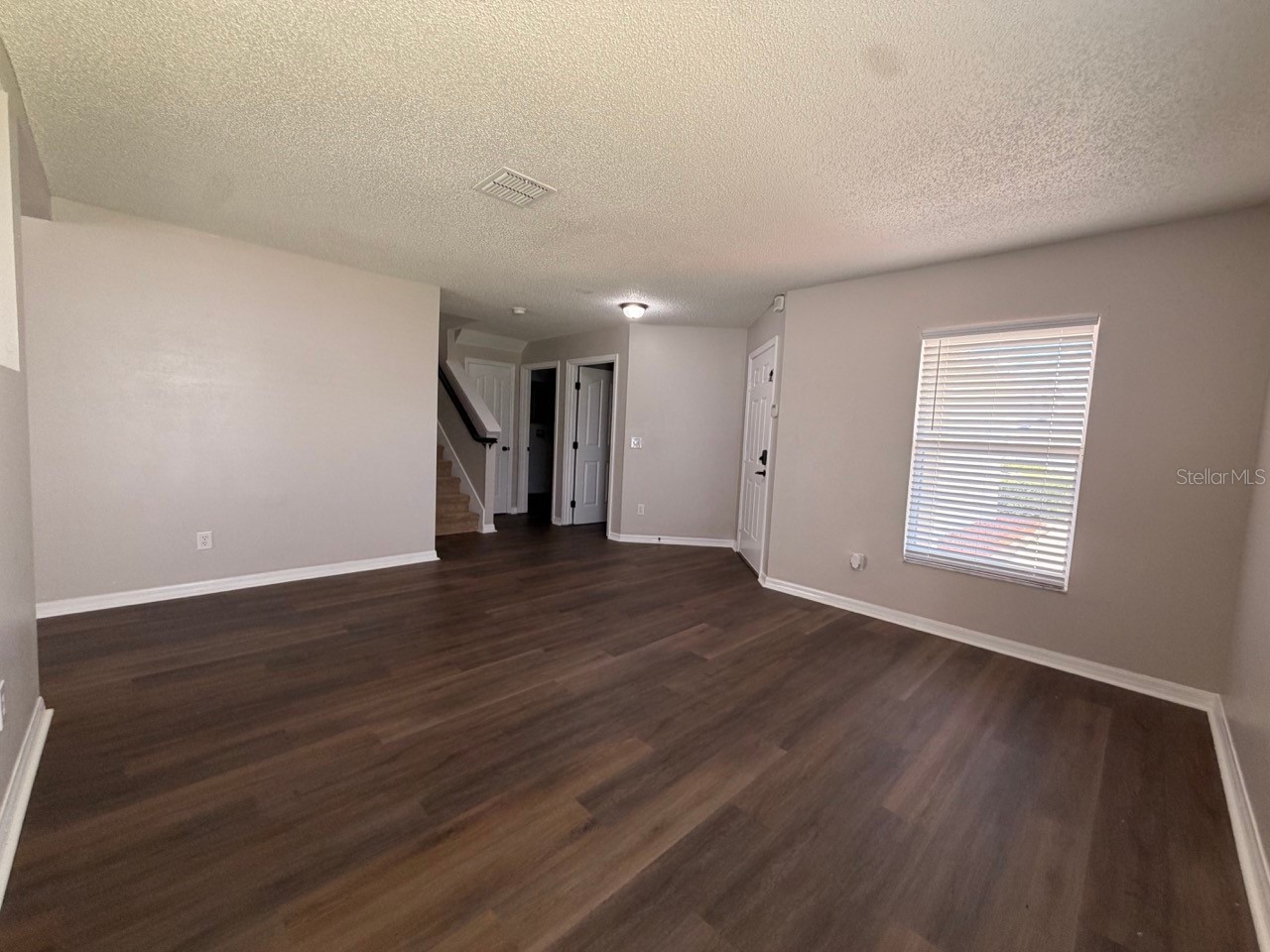 346 Rona Lane Davenport FL 33897 P4939136 image5