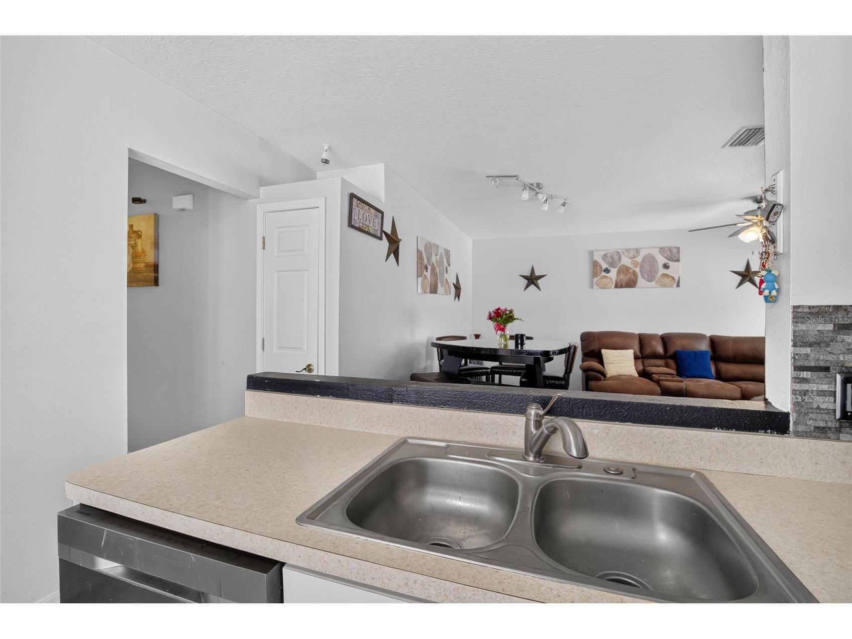 346 Summer Sails Drive Valrico FL 33594 TB8528841 image20