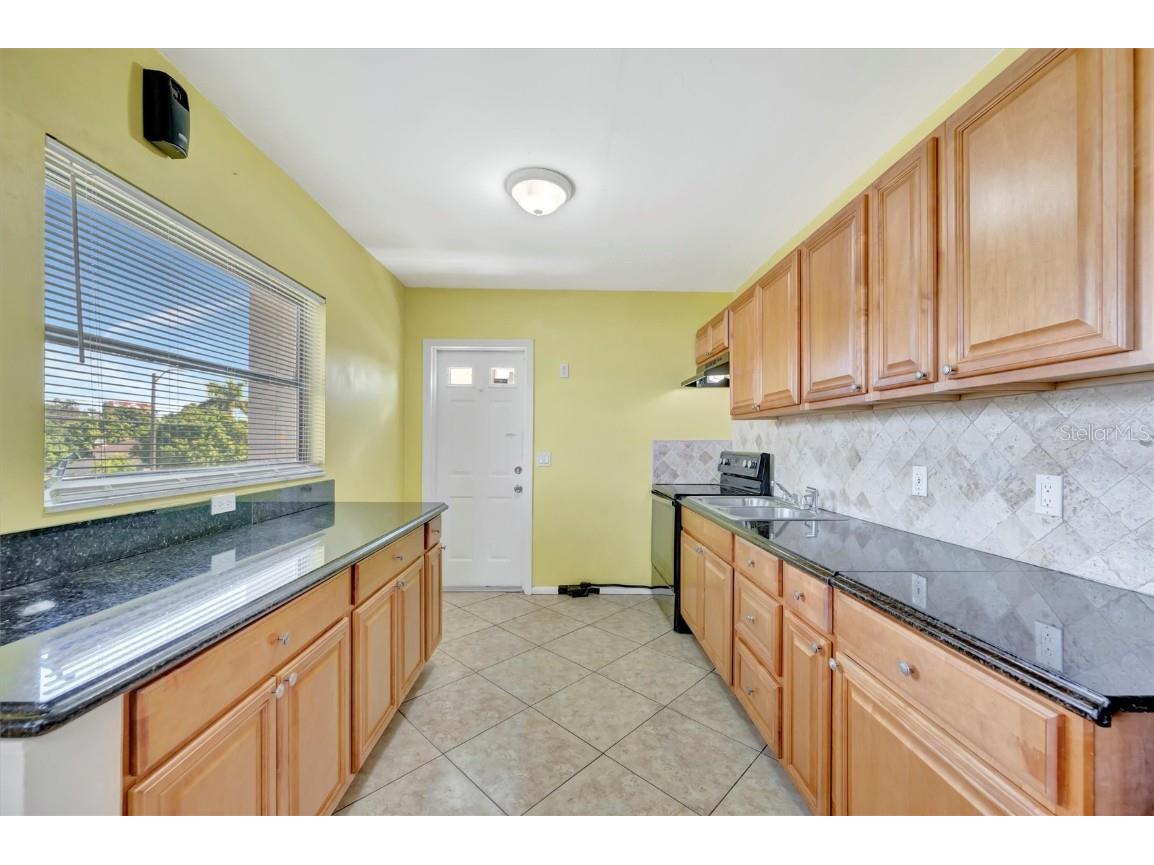 3460 32nd Avenue N #201 Saint Petersburg FL 33713 TB8436884 image10