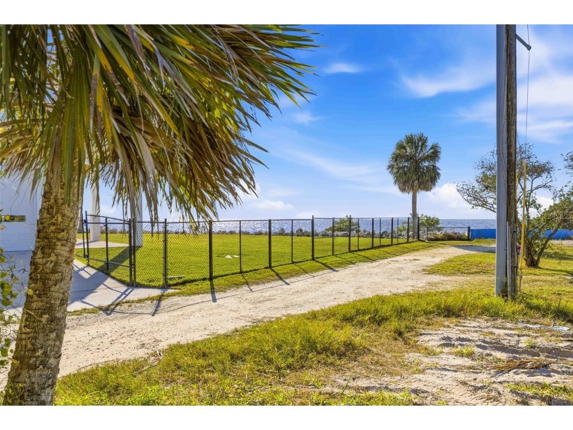 3461 Cyclone Drive Weeki Wachee FL 34607 - GULF OF AMERICA W7881013 image8