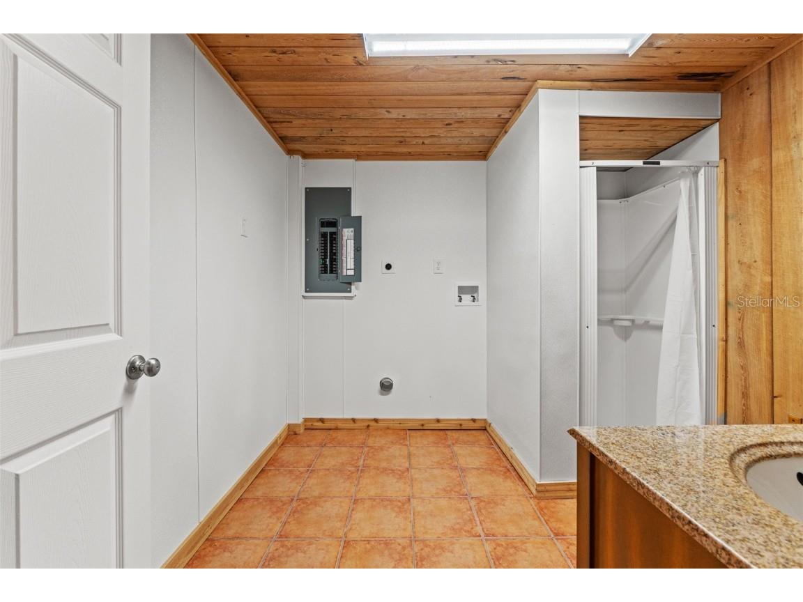 3461 Gum Drive Weeki Wachee FL 34607 W7878693 image38