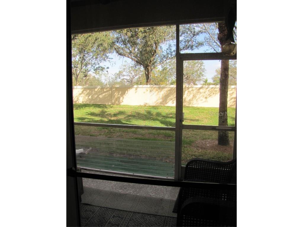 3461 Parkridge Circle #18-104 Sarasota FL 34243 A4657009 image12