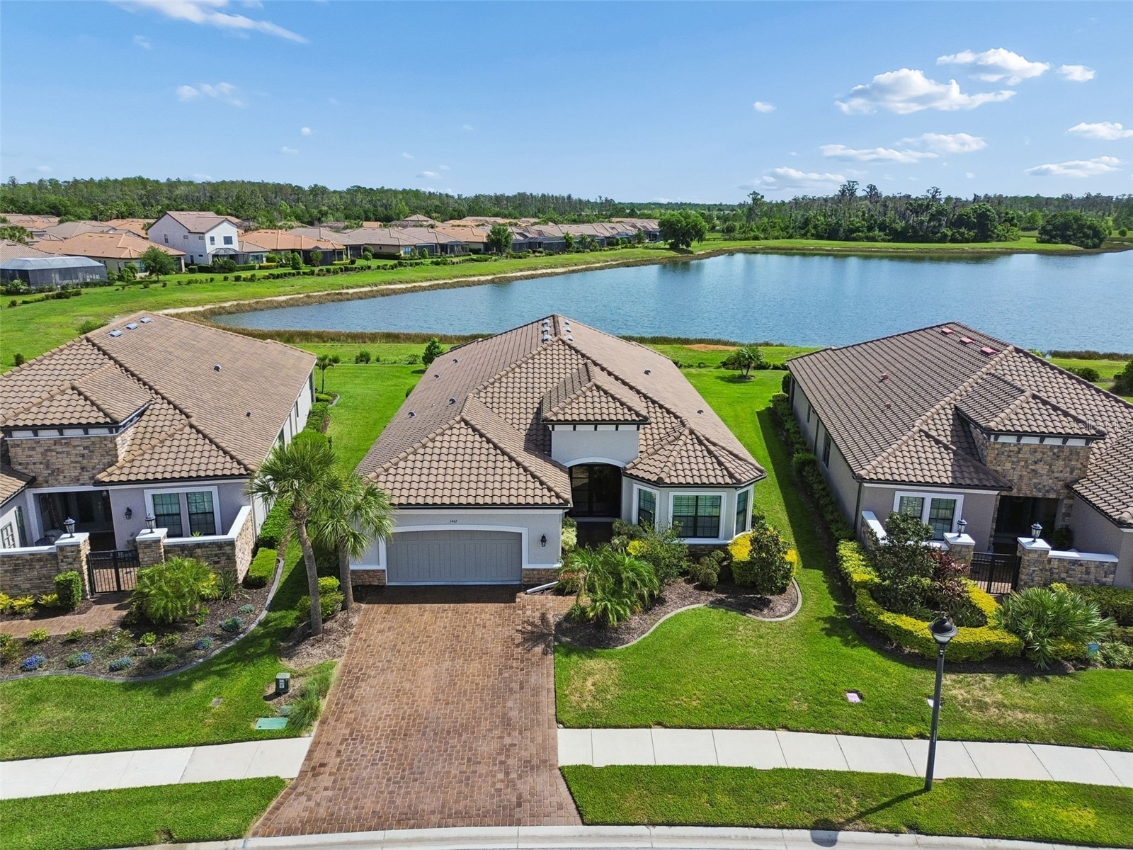 3462 Forsythia Drive Odessa FL 33556 - HUCKLEBERRY POND W7883873 image1