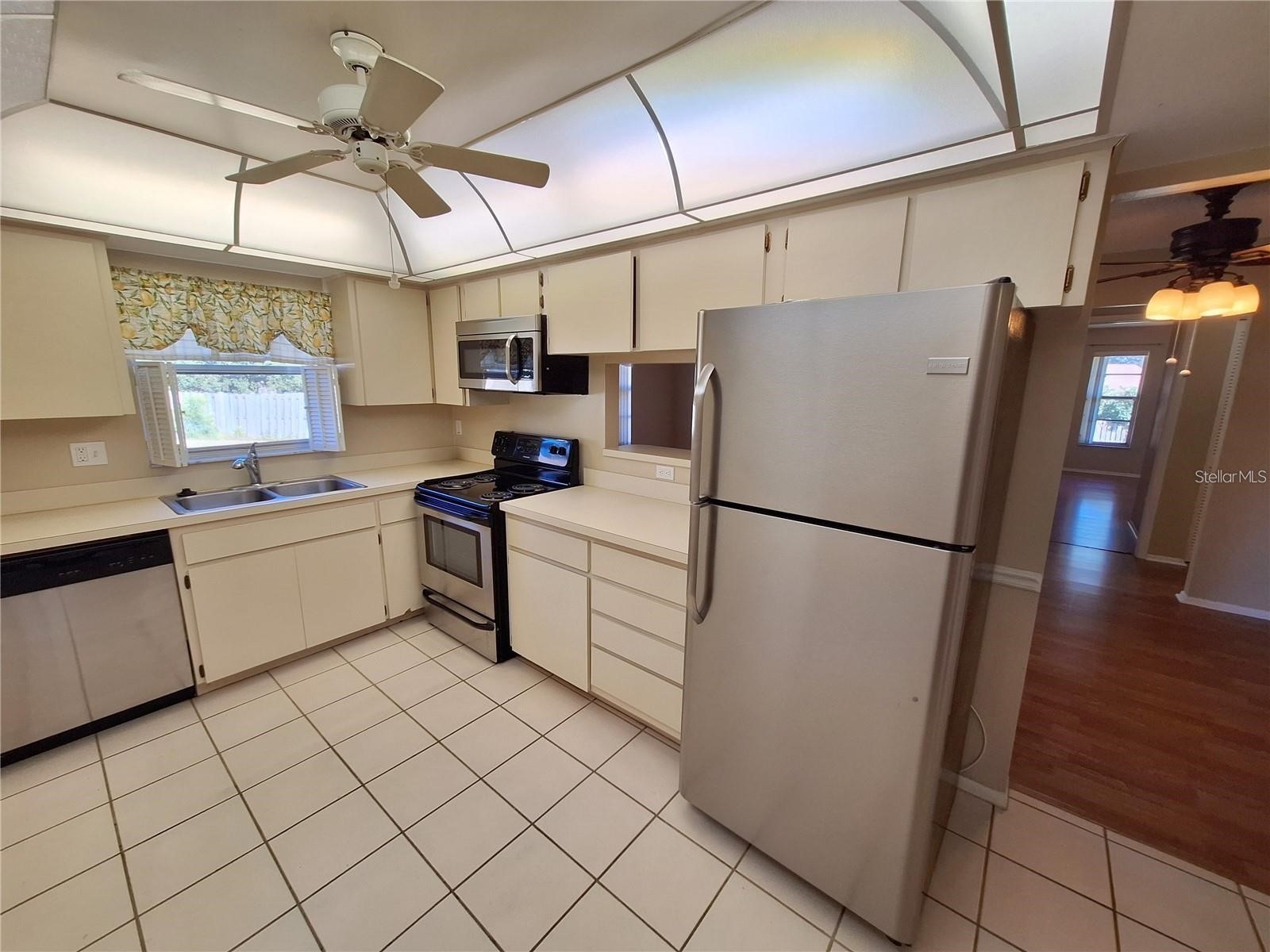 3462 Maclaren Drive Palm Harbor FL 34684 - LAKE TARPON TB8503813 image8