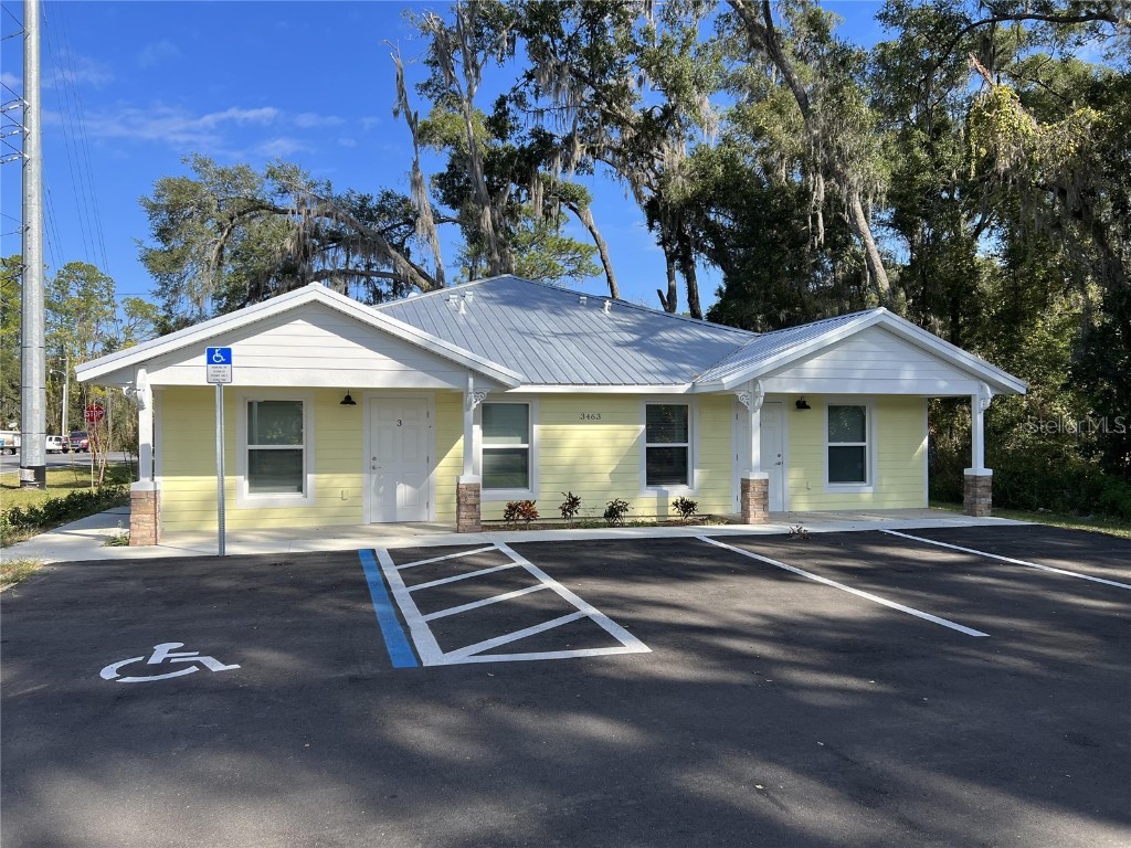 3463 NE 55th Avenue #1 Silver Springs FL 34488 OM667843 image1