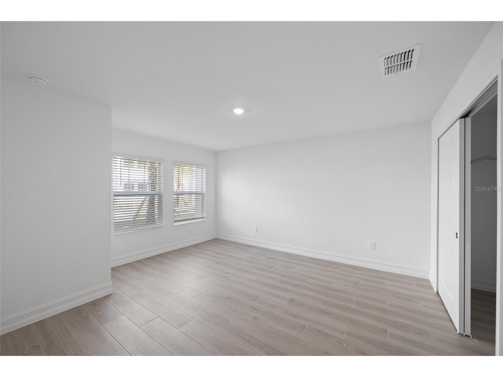 3463 Silent Gardens Cove Wesley Chapel FL 33543 TB8511230 image24