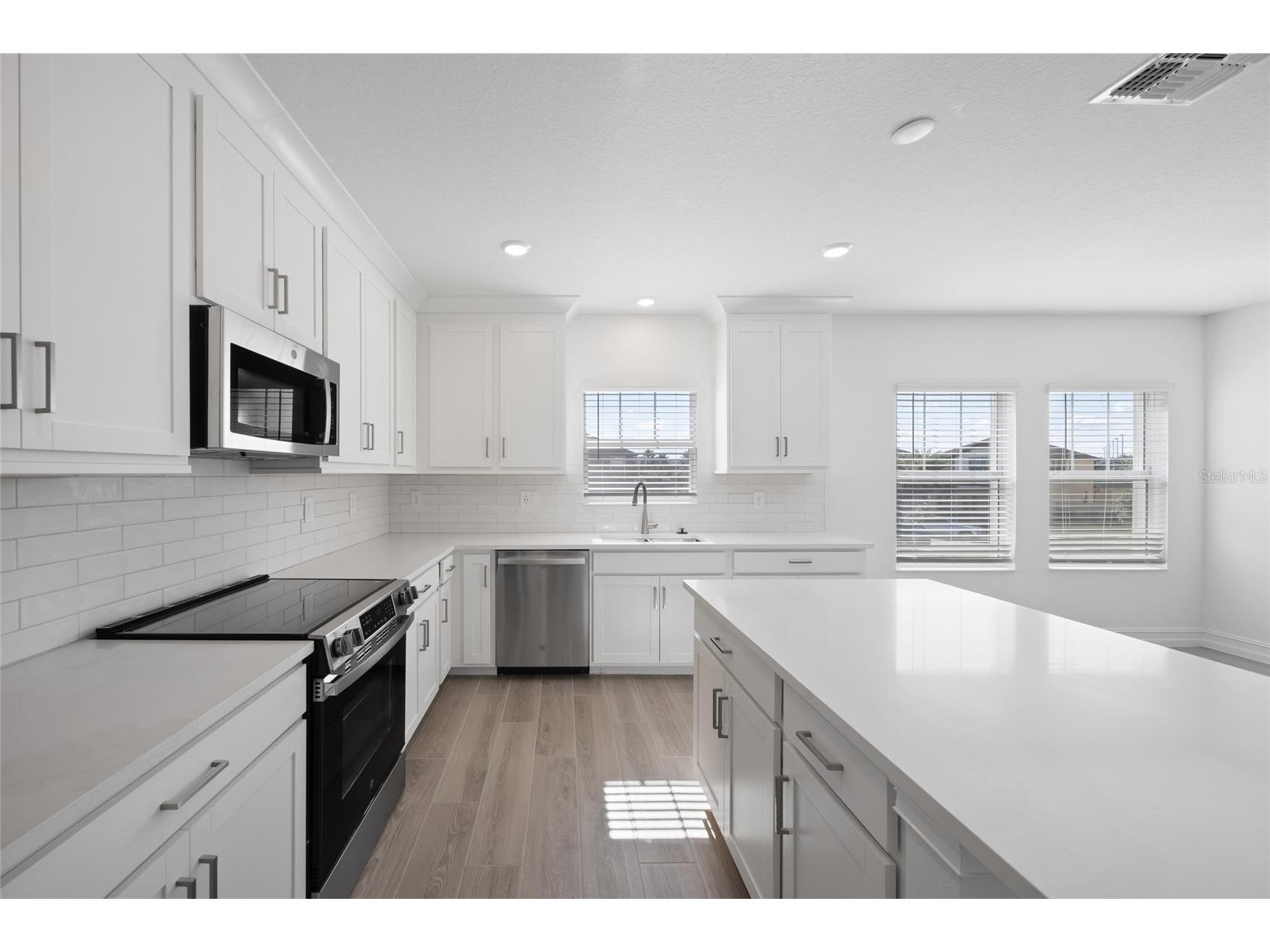3463 Silent Gardens Cove Wesley Chapel FL 33543 TB8511230 image6