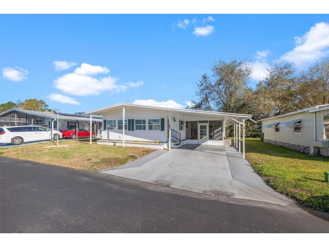 34633 Rosebud Row Zephyrhills FL 33541 TB8360332 image2