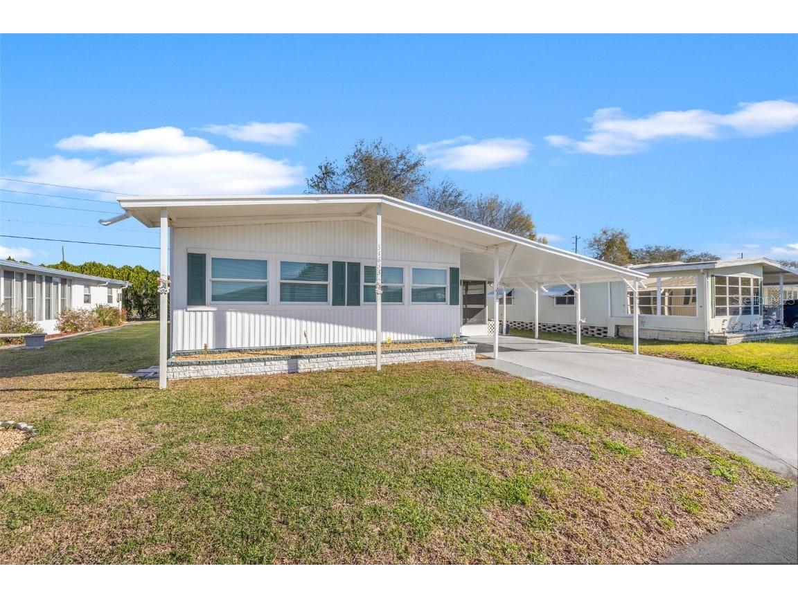 34633 Rosebud Row Zephyrhills FL 33541 TB8360332 image3