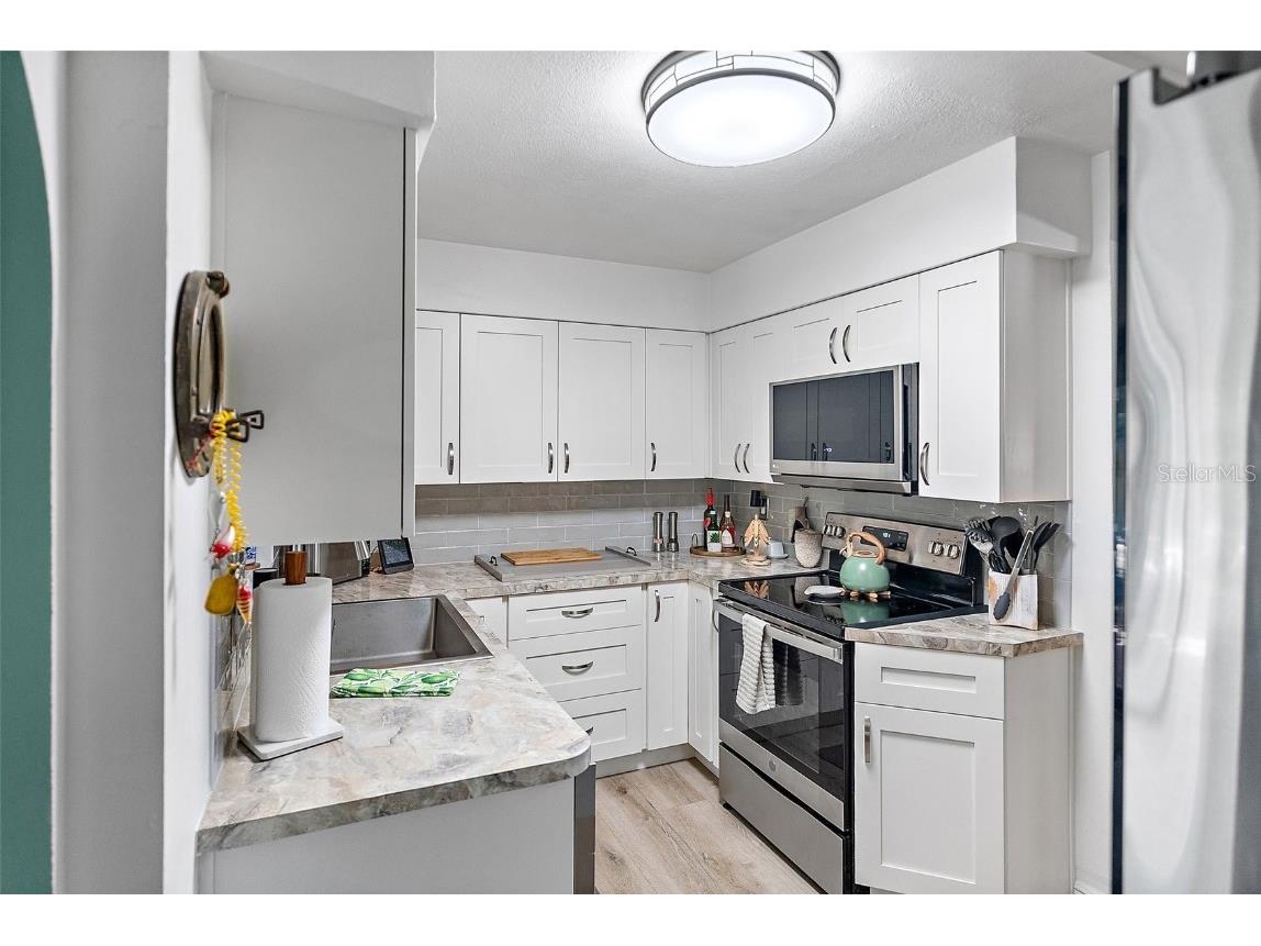 3464 79th Way N Saint Petersburg FL 33710 TB8407745 image9