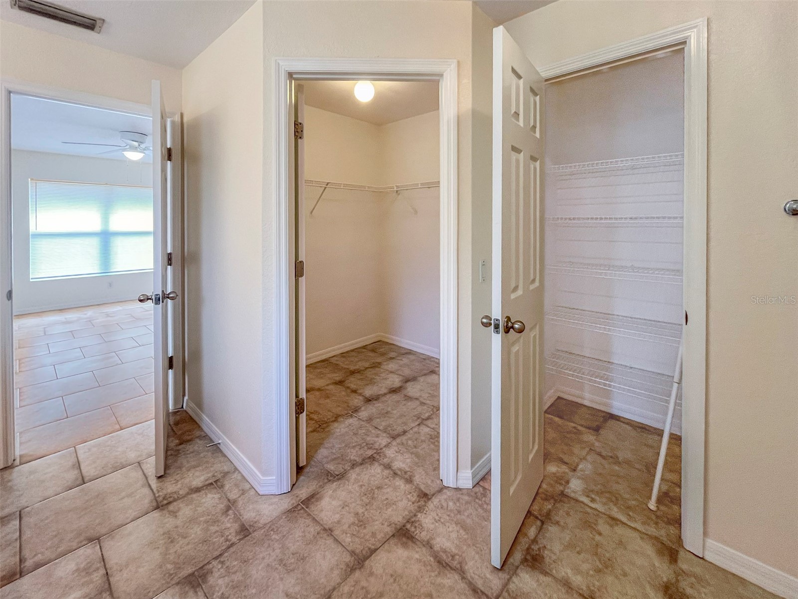 3465 Tupelo Avenue North Port FL 34286 A4676237 image11