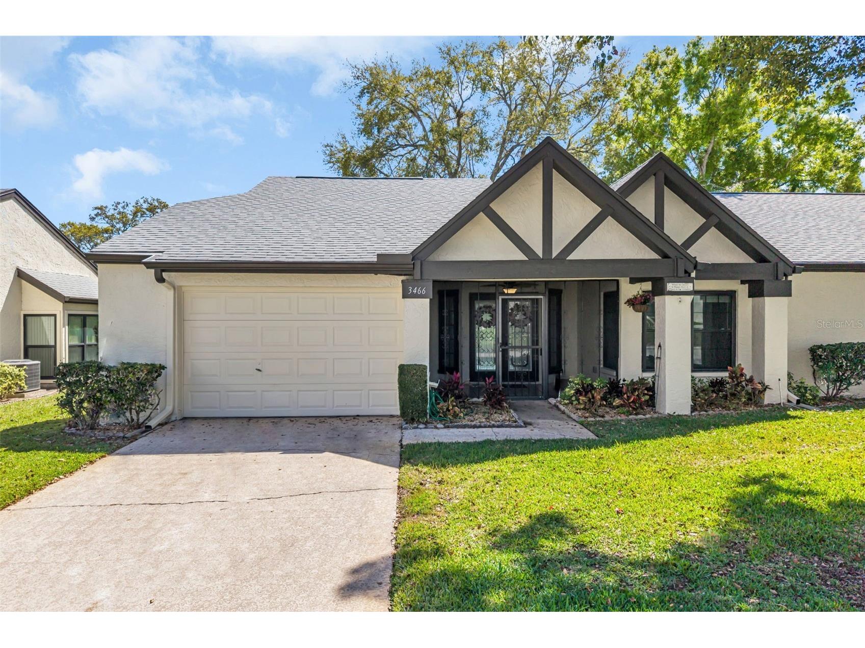 3466 Sutton Place Palm Harbor FL 34684 - LAKE TARPON & SUTTON PL POND TB8486551 image2