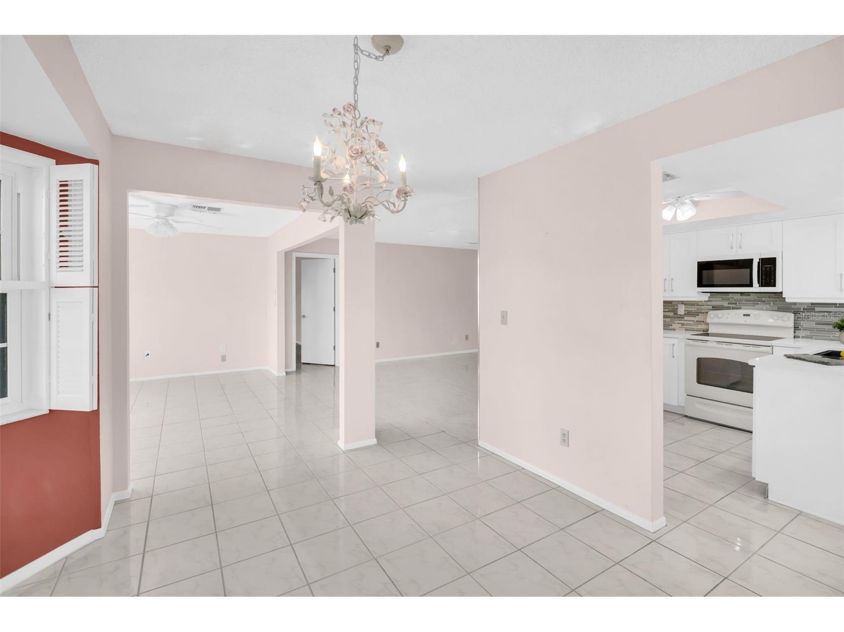 3466 Sutton Place Palm Harbor FL 34684 - LAKE TARPON & SUTTON PL POND TB8486551 image20