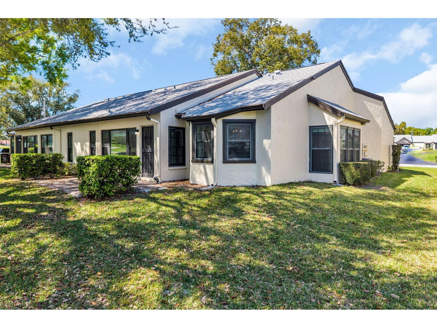 3466 Sutton Place Palm Harbor FL 34684 - LAKE TARPON & SUTTON PL POND TB8486551 image5