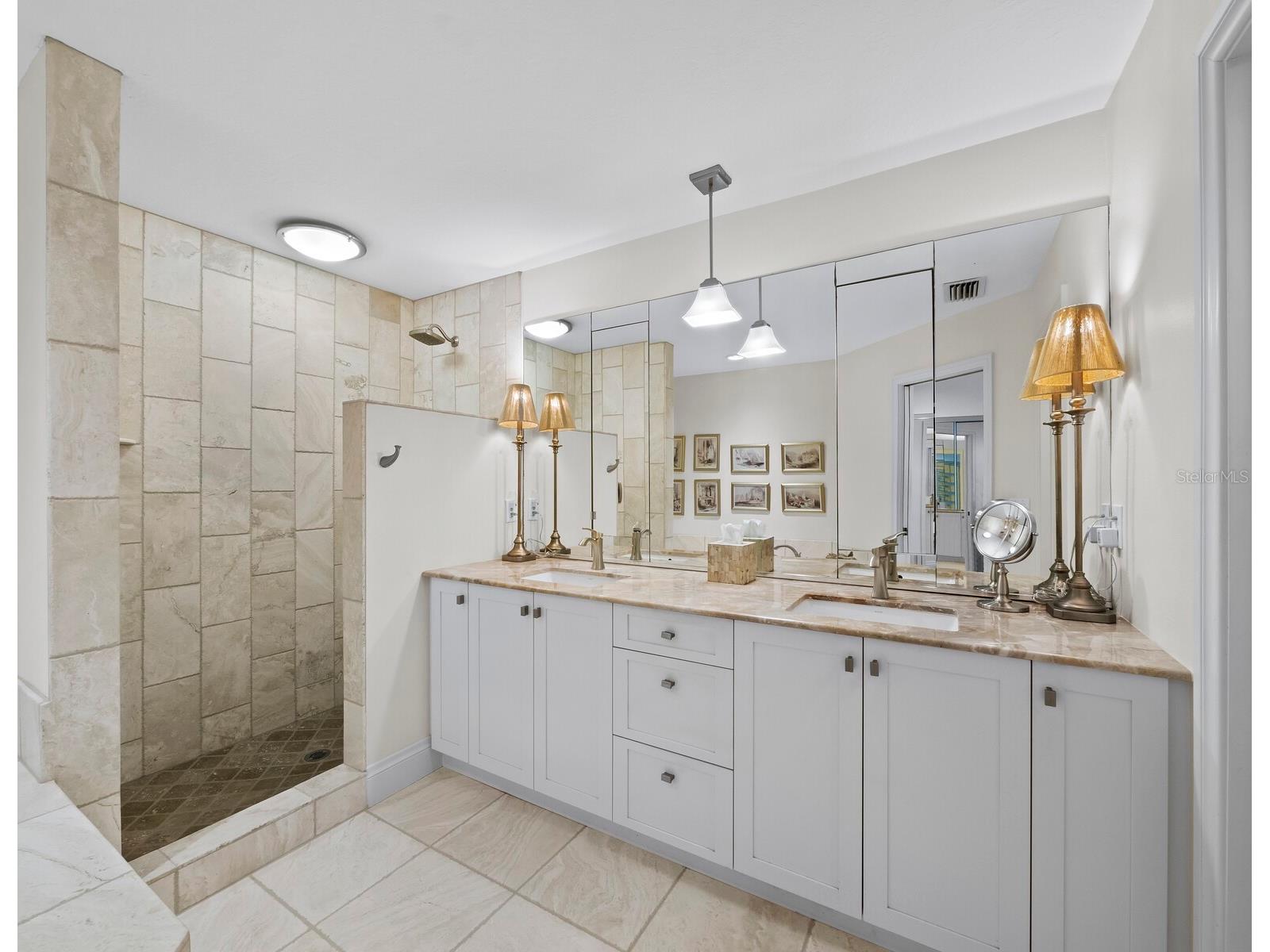 3466 Winding Oaks Drive #35 Longboat Key FL 34228 A4686581 image24