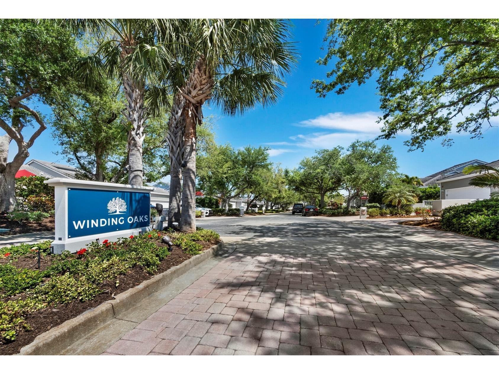 3466 Winding Oaks Drive #35 Longboat Key FL 34228 A4686581 image32
