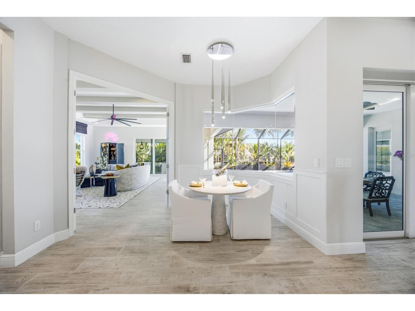 3467 Compound Court Sarasota FL 34240 A4695665 image28