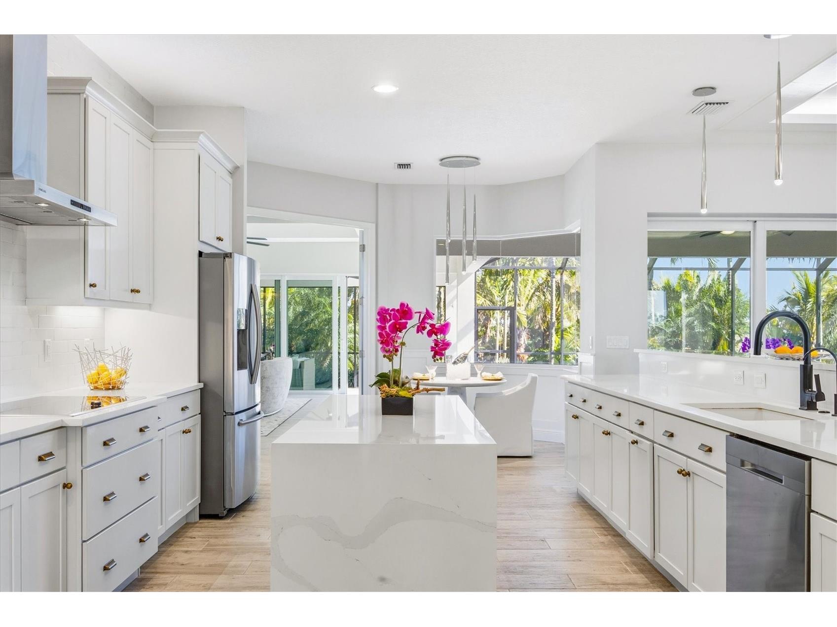 3467 Compound Court Sarasota FL 34240 A4695665 image33