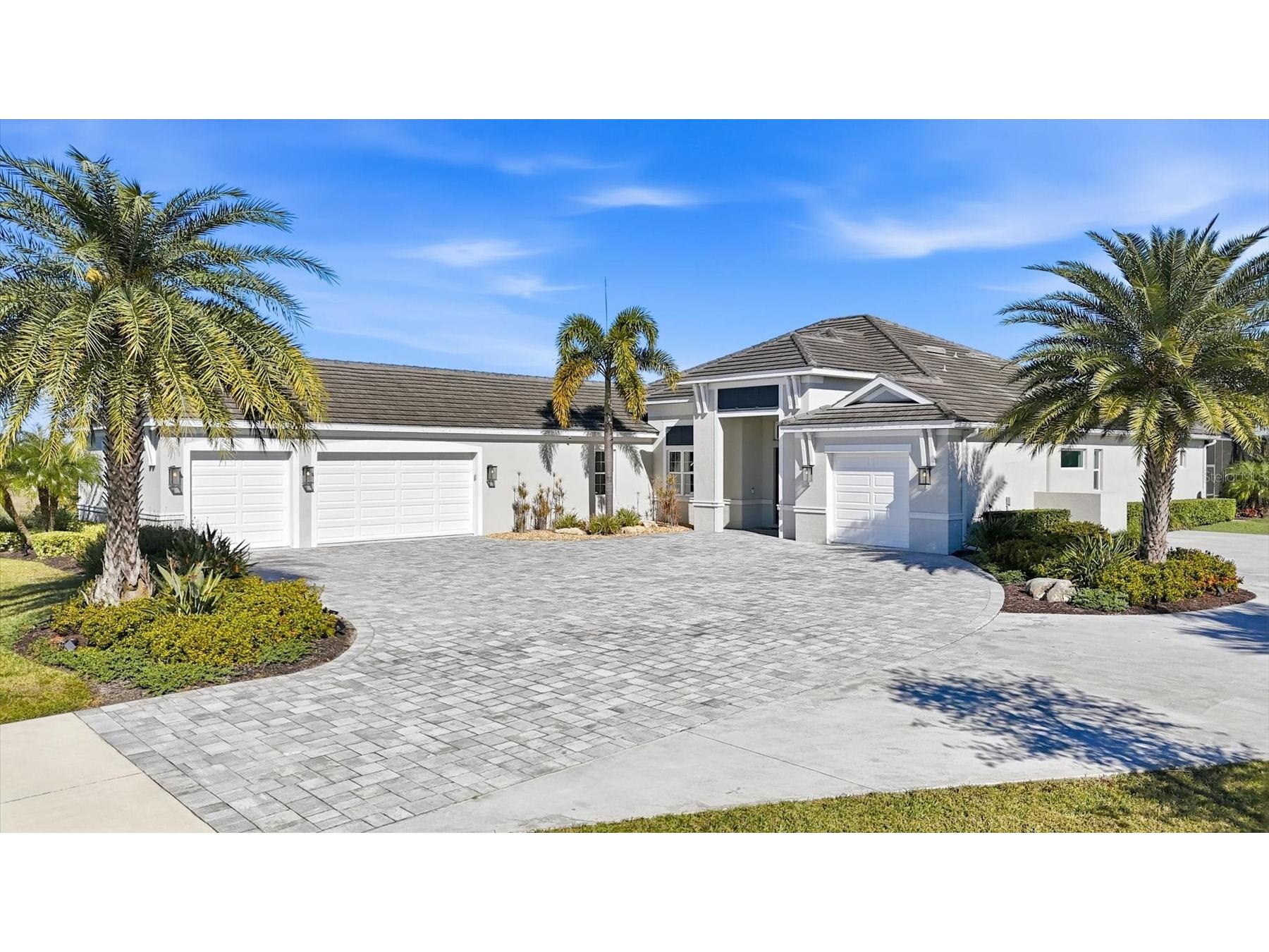 3467 Compound Court Sarasota FL 34240 A4695665 image4