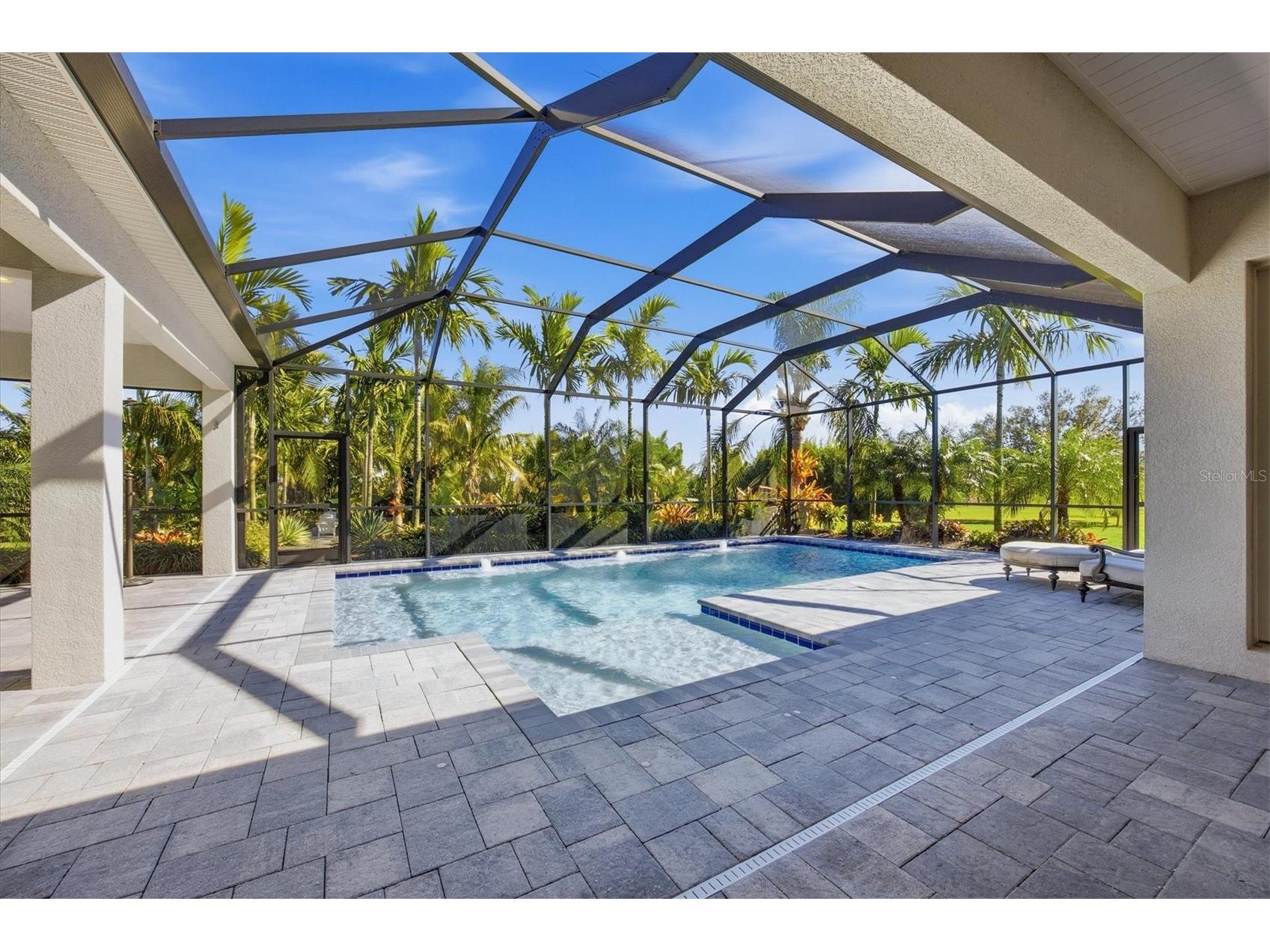 3467 Compound Court Sarasota FL 34240 A4695665 image54