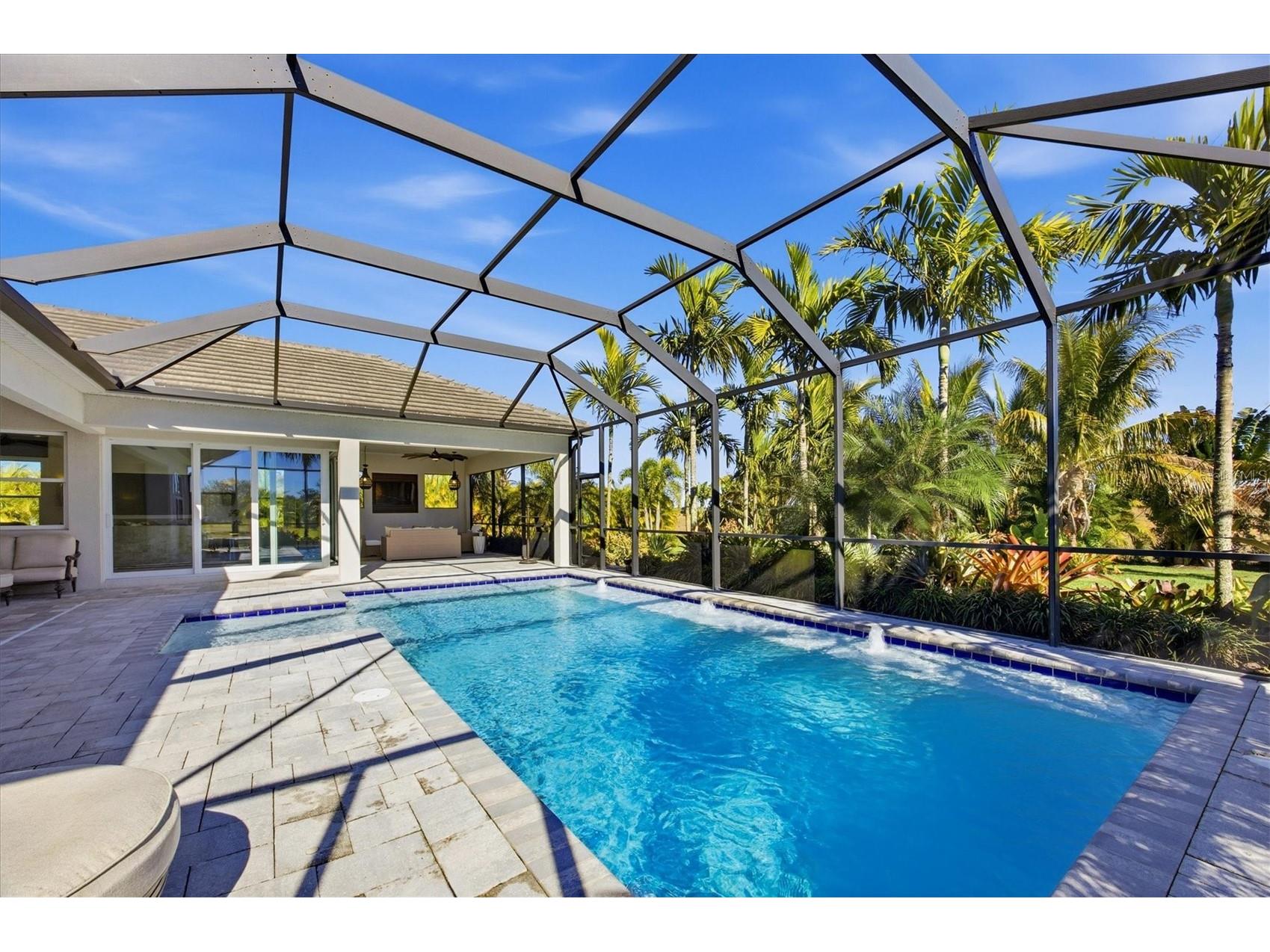 3467 Compound Court Sarasota FL 34240 A4695665 image56