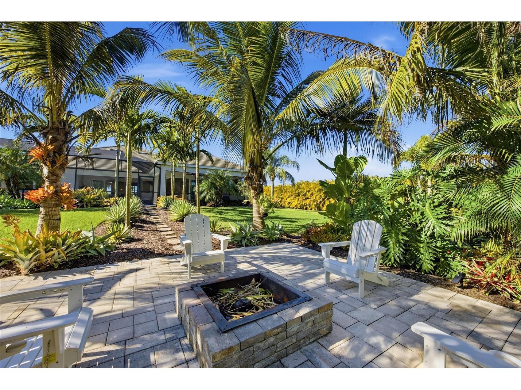 3467 Compound Court Sarasota FL 34240 A4695665 image62