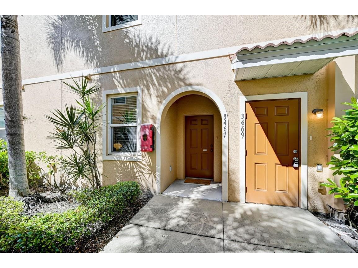 3467 Parkridge Circle #18-106 Sarasota FL 34243 N6131701 image1