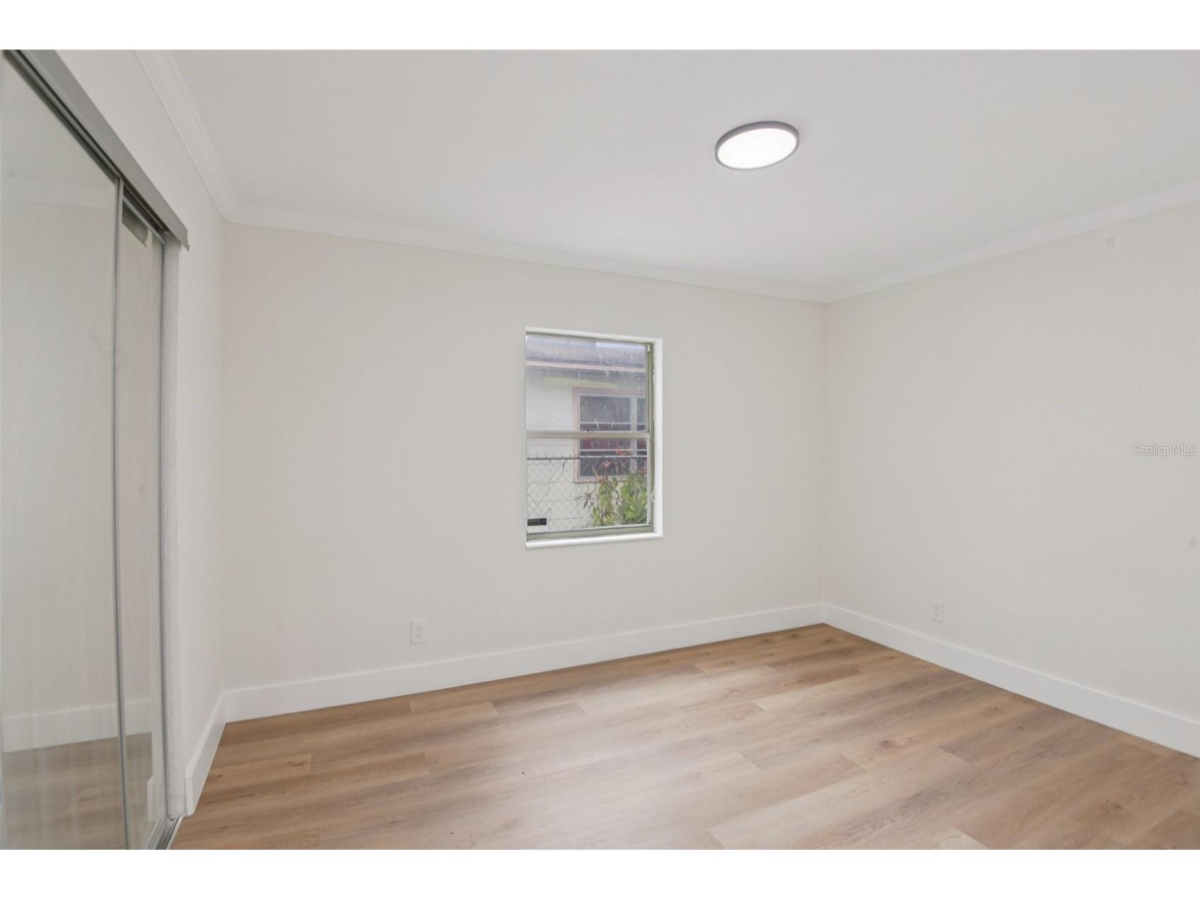 3468 9th Avenue N Saint Petersburg FL 33713 TB8487442 image19