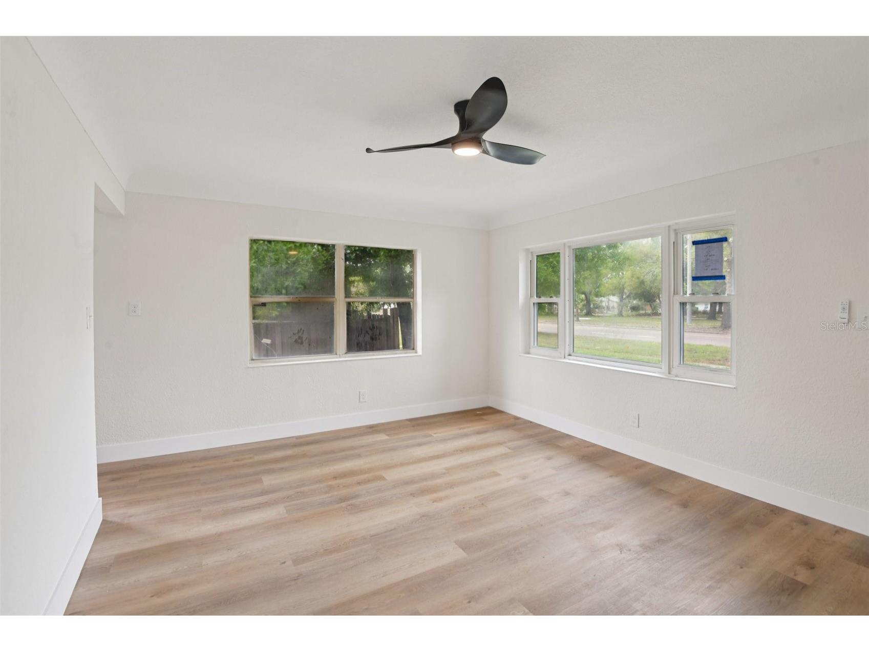 3468 9th Avenue N Saint Petersburg FL 33713 TB8487442 image3