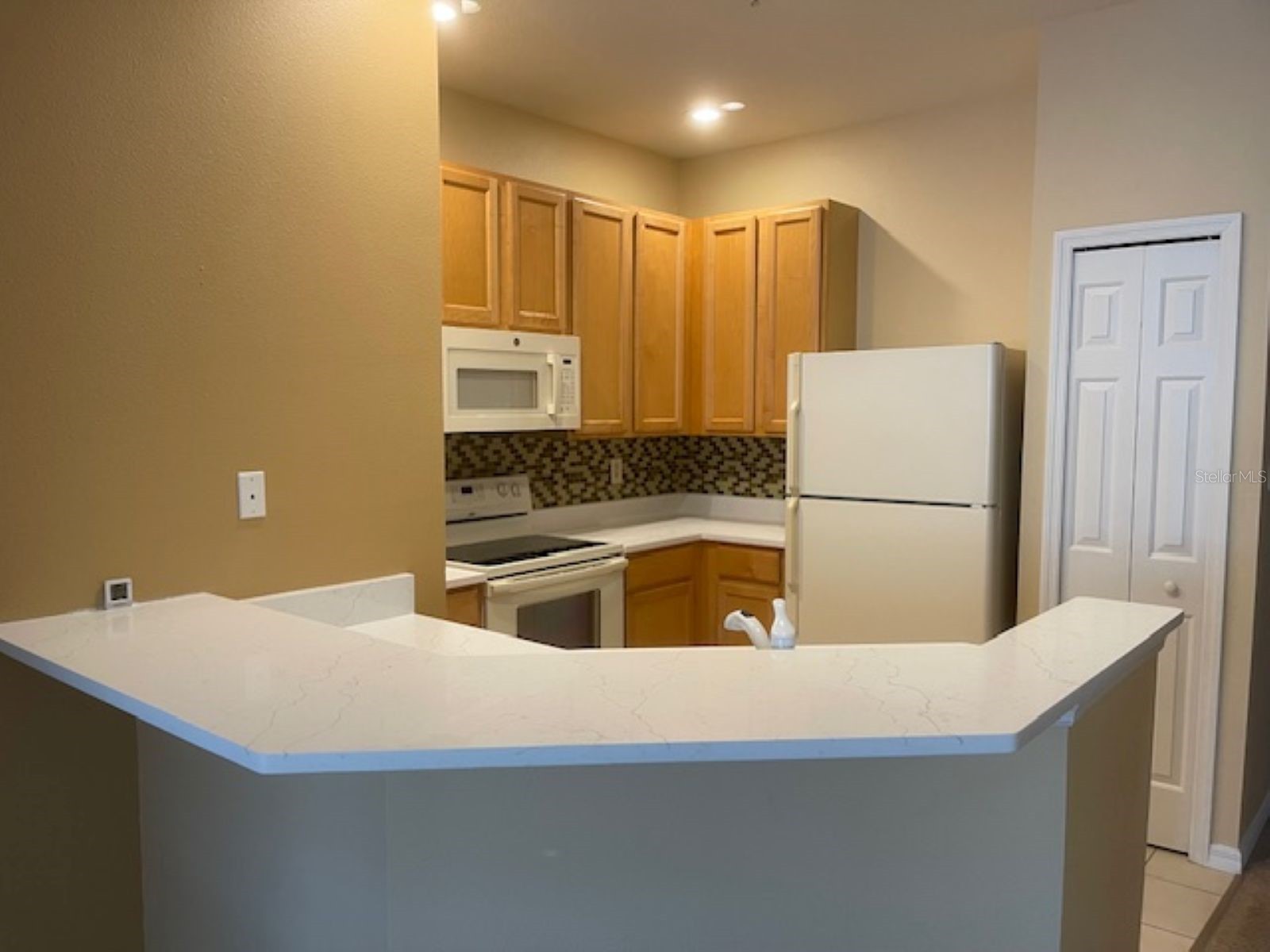 3468 Parkridge Circle #33-201 Sarasota FL 34243 A4640865 image12